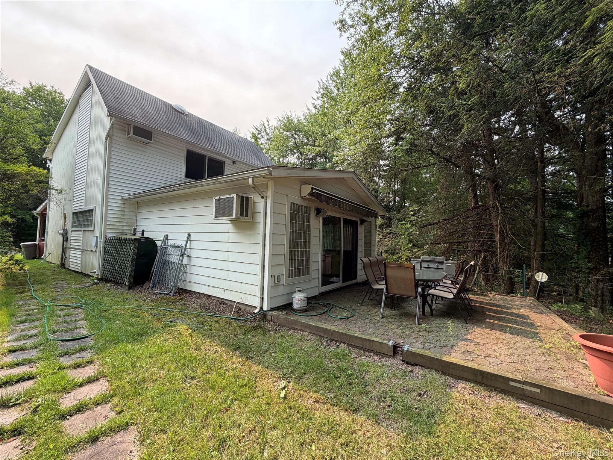 Single Family Elizabeth Way Sullivan County, NY 12751, MLS-1027281-4