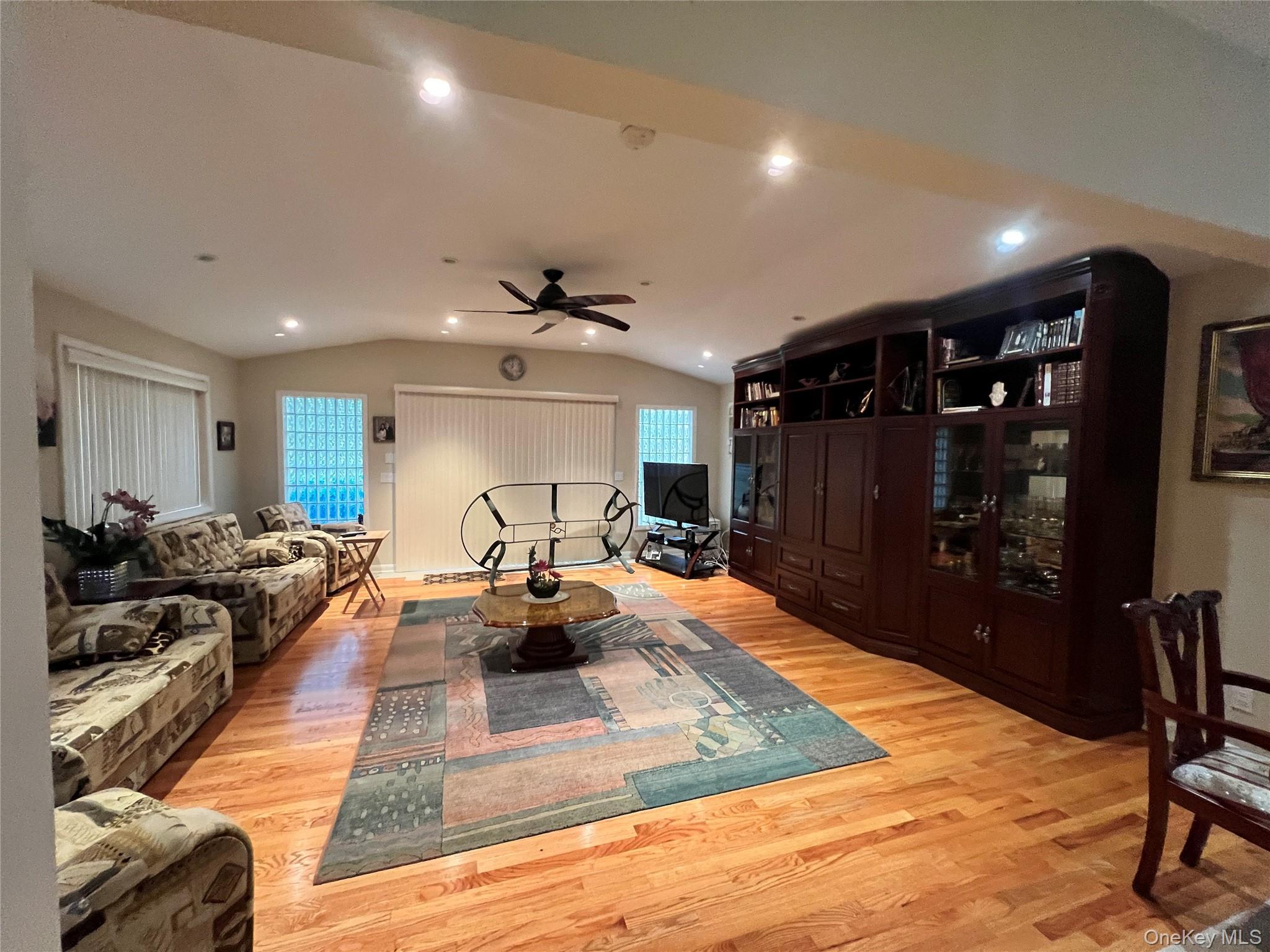 Single Family Elizabeth Way Sullivan County, NY 12751, MLS-1027281-8