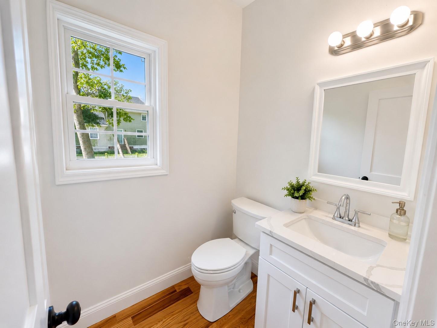 Single Family Edgewater Drive Suffolk County, NY 11951, MLS-1027292-21