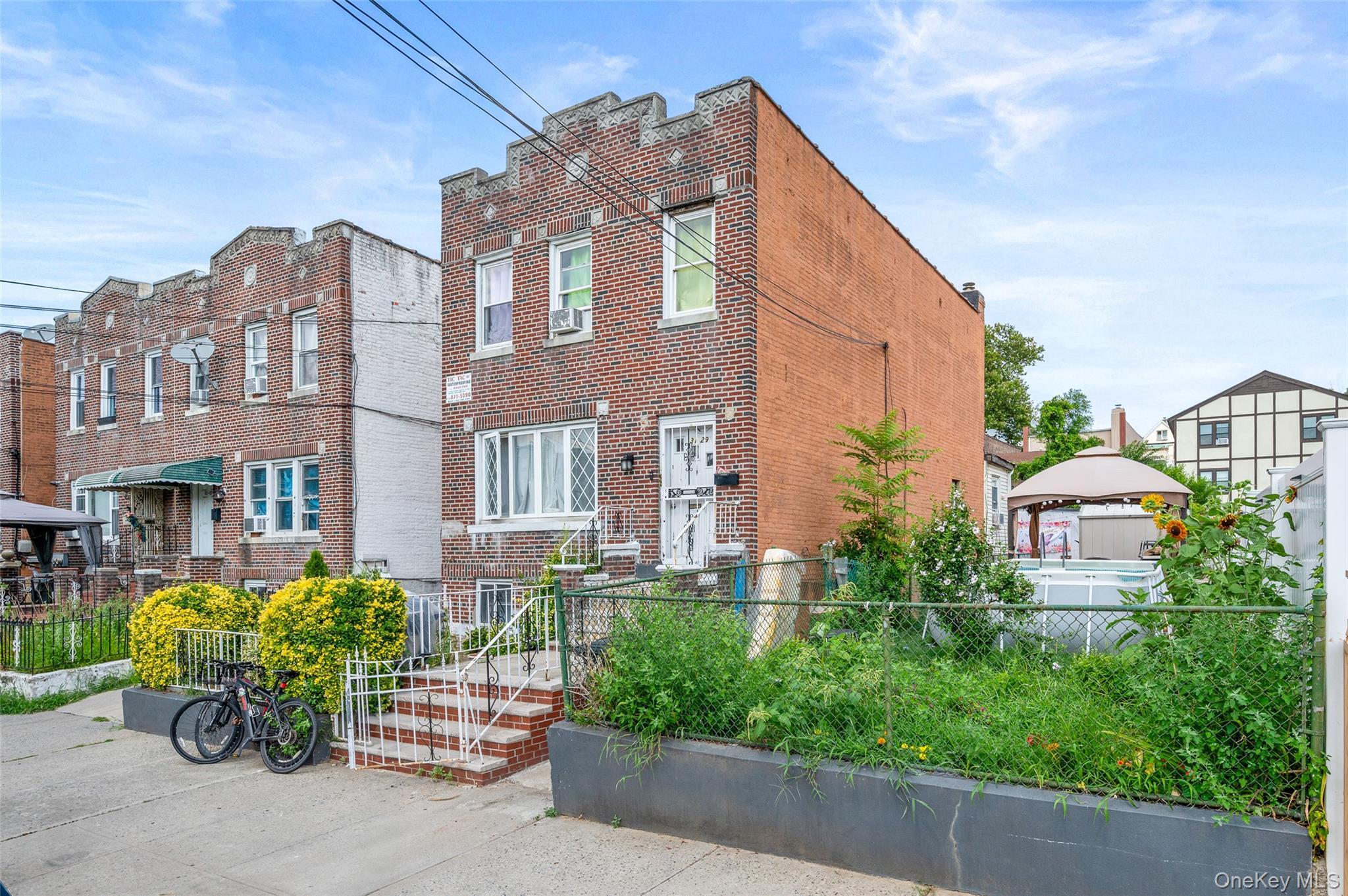 Single Family 100th Street  Queens, NY 11368, MLS-1027352-29