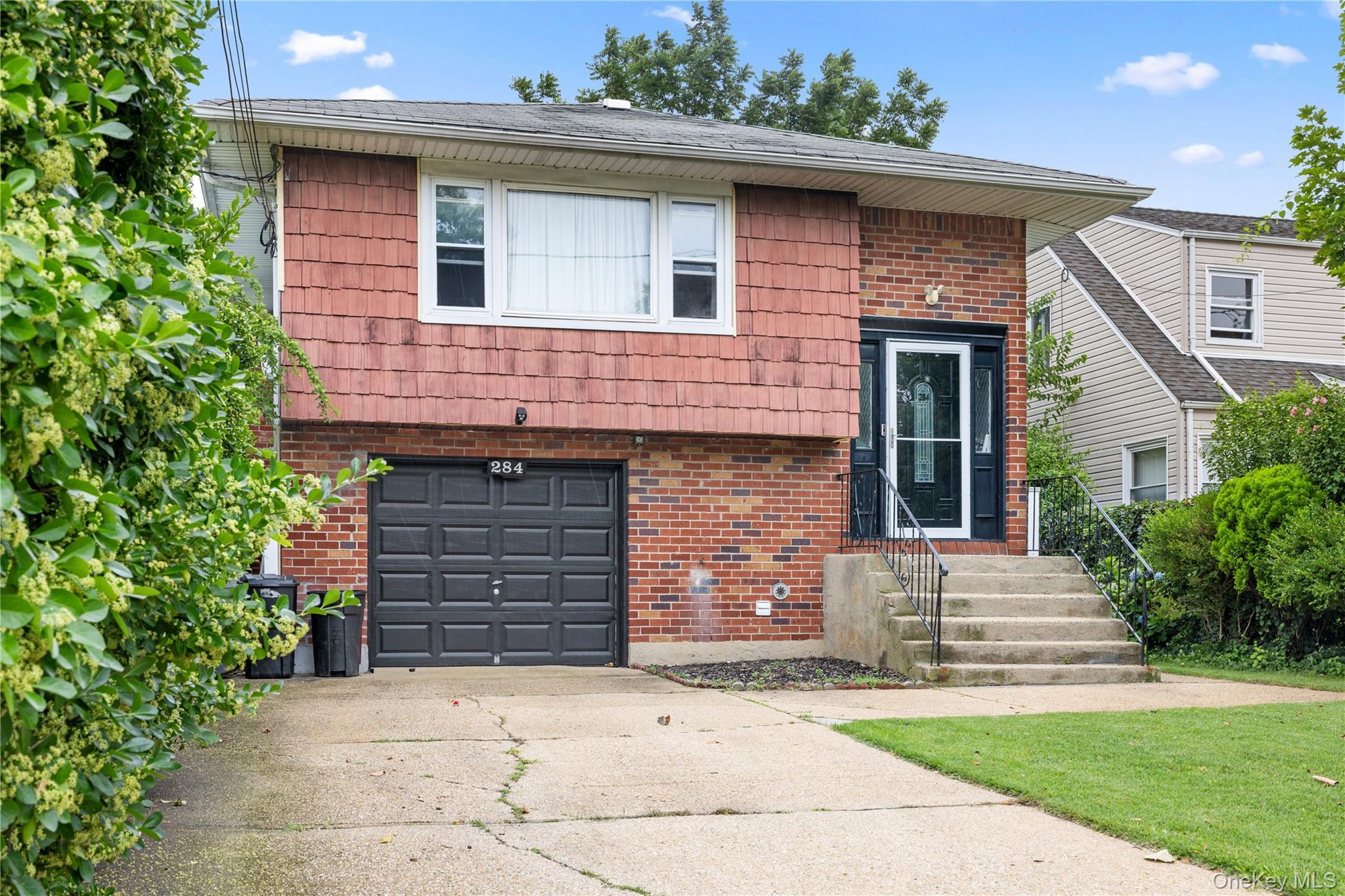 Single Family Baldwin Road Nassau County, NY 11550, MLS-1027392-2
