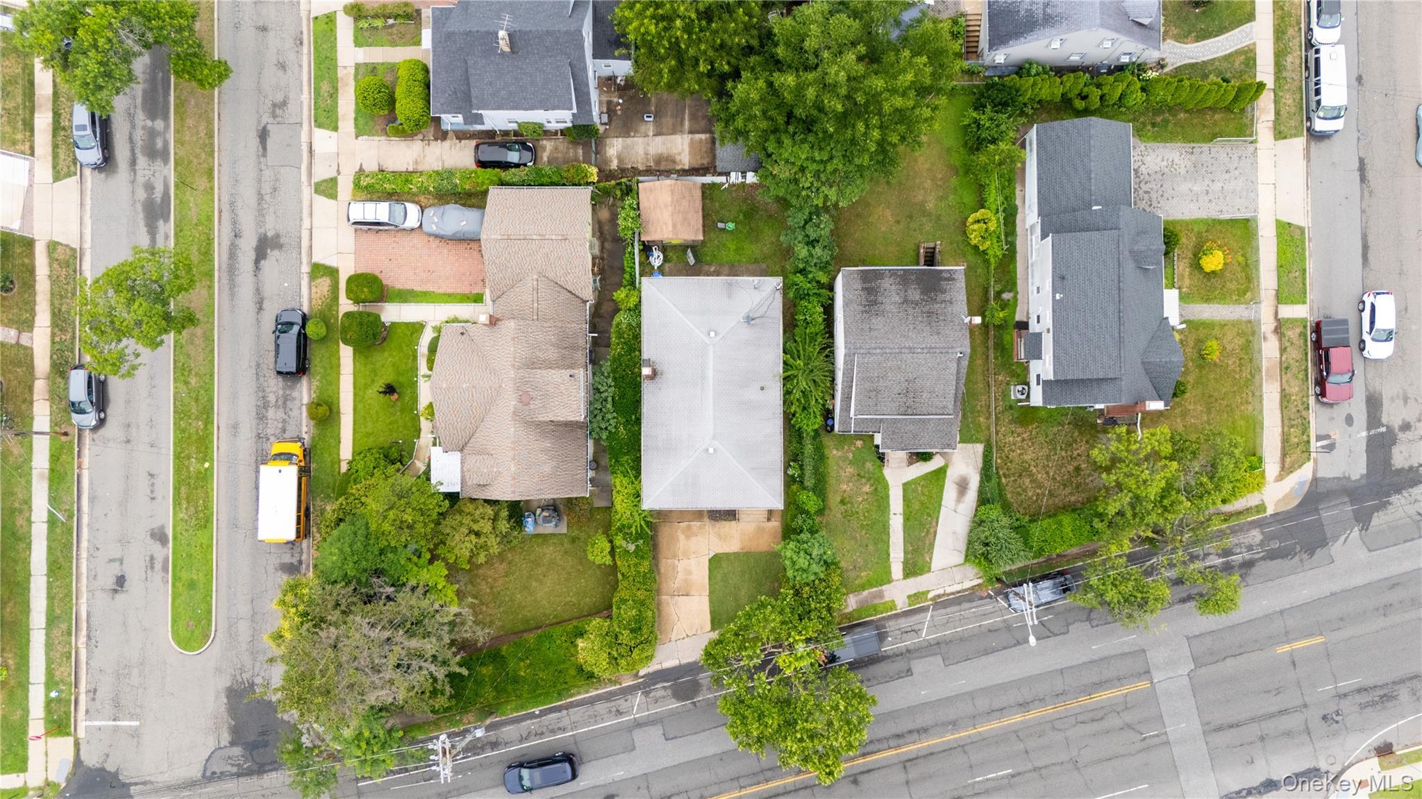 Single Family Baldwin Road Nassau County, NY 11550, MLS-1027392-31
