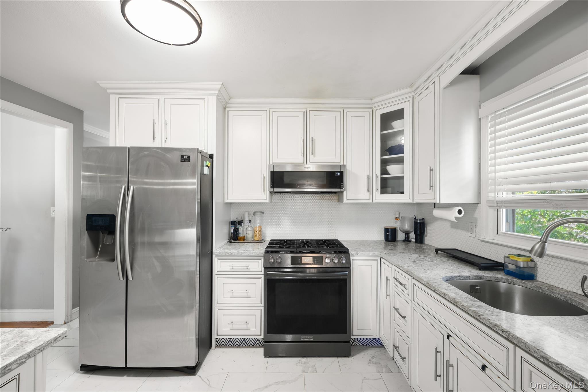 Single Family Baldwin Road Nassau County, NY 11550, MLS-1027392-6