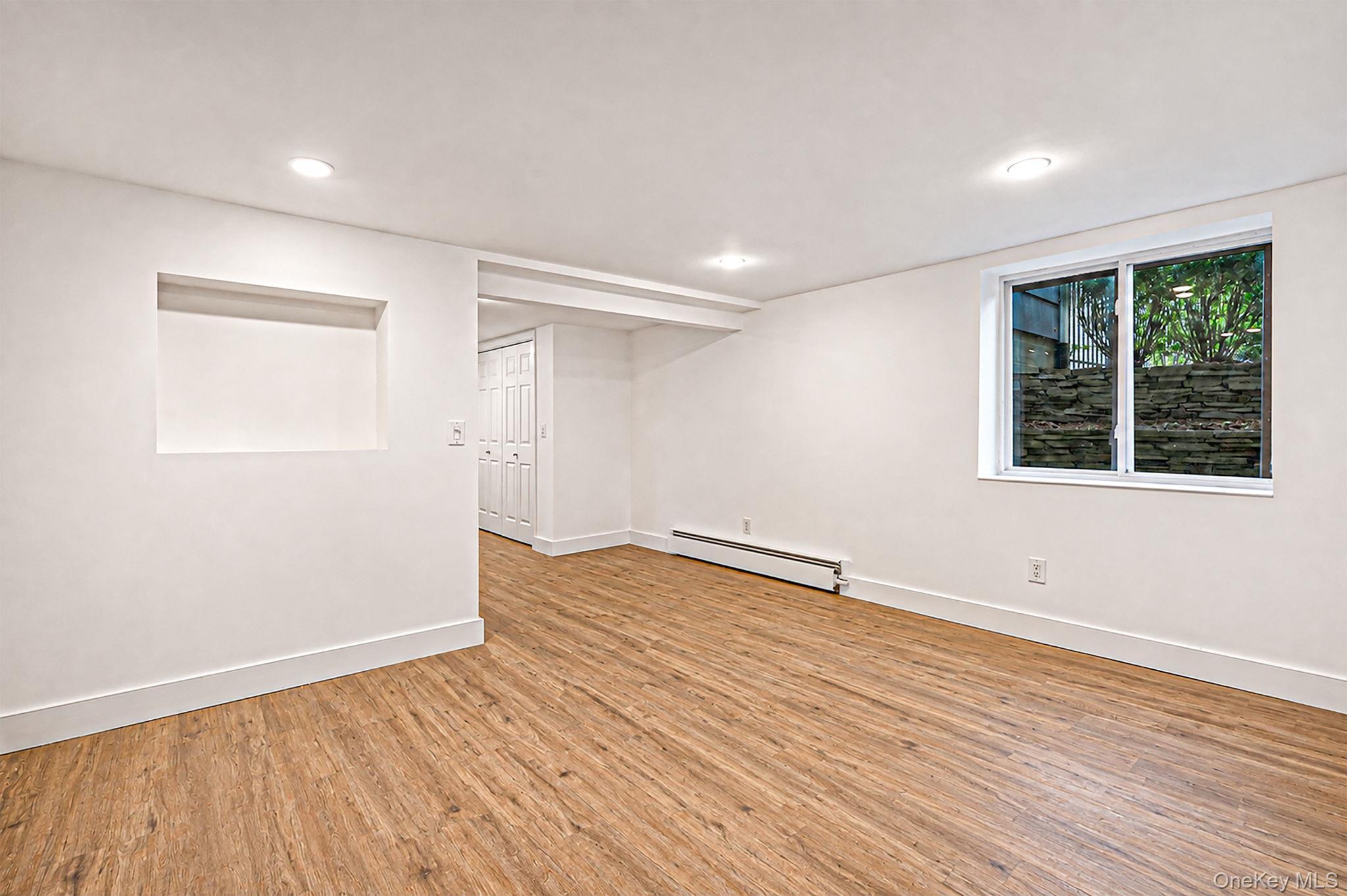 Single Family Phyllis Drive Suffolk County, NY 11772, MLS-1027403-23