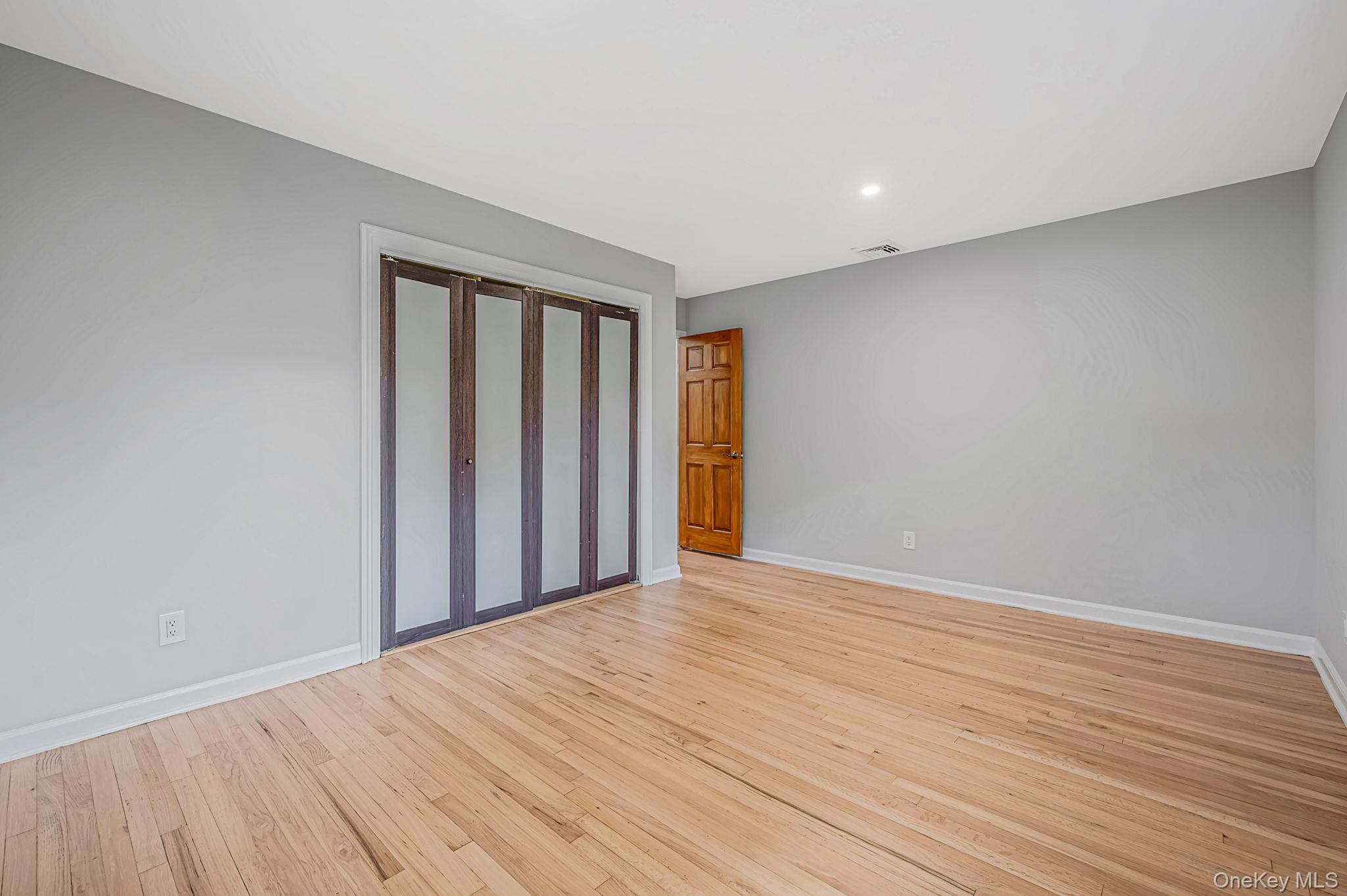 Single Family Phyllis Drive Suffolk County, NY 11772, MLS-1027403-9