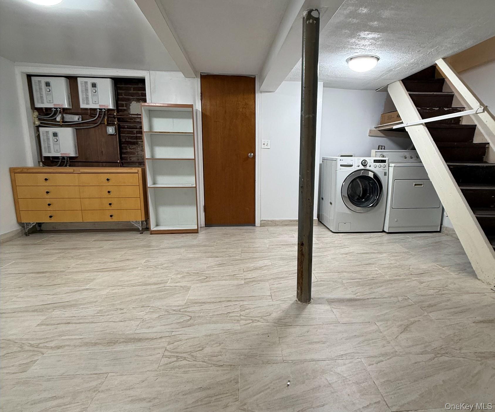 Single Family 124th Street Queens, NY 11356, MLS-1027408-10