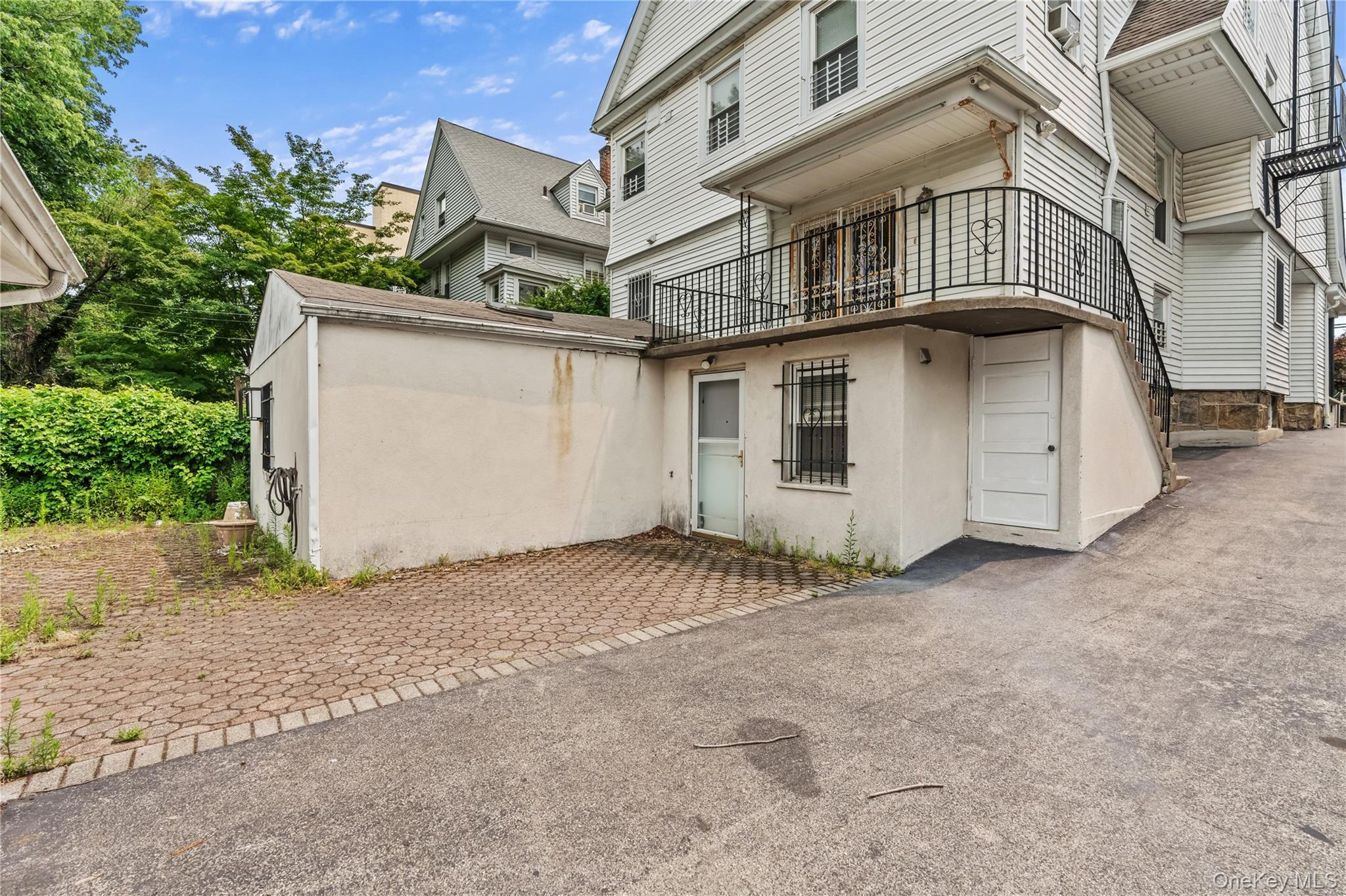 Single Family Palisade Avenue  Westchester County, NY 10703, MLS-1027421-50
