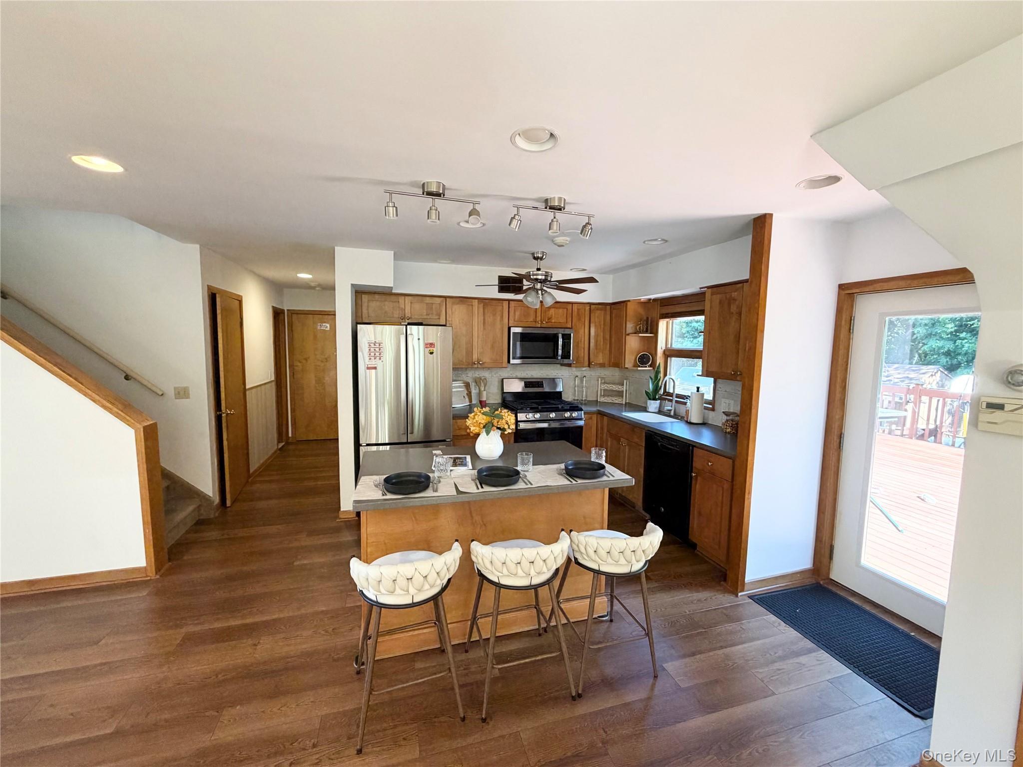 Single Family E Railroad Avenue Rockland County, NY 10993, MLS-1027435-4