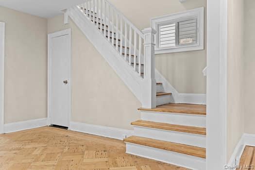 Single Family 189th Street Queens, NY 11423, MLS-1027443-10