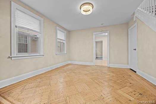 Single Family 189th Street Queens, NY 11423, MLS-1027443-5