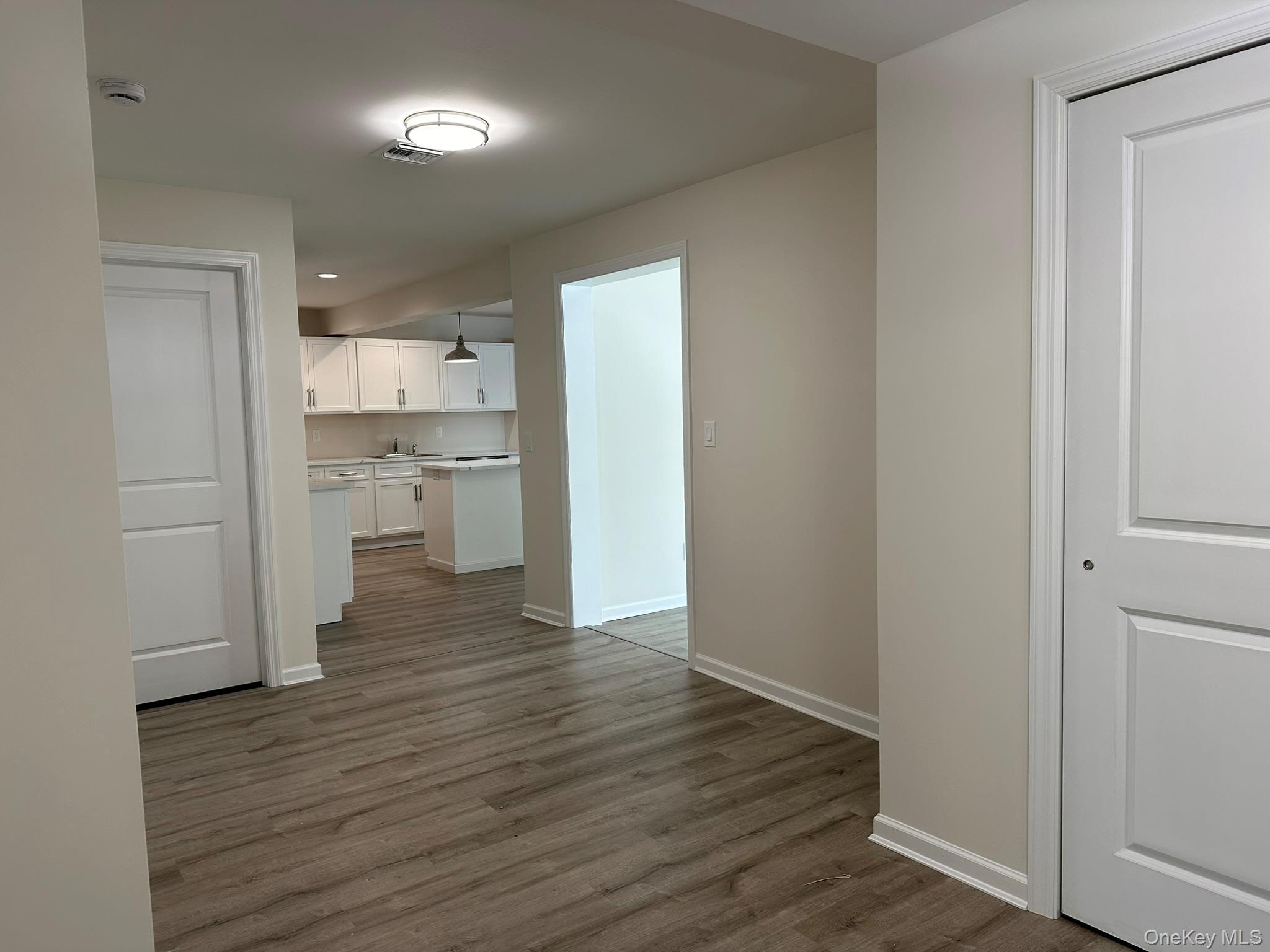 Single Family W Main Street  Suffolk County, NY 11754, MLS-1027445-33