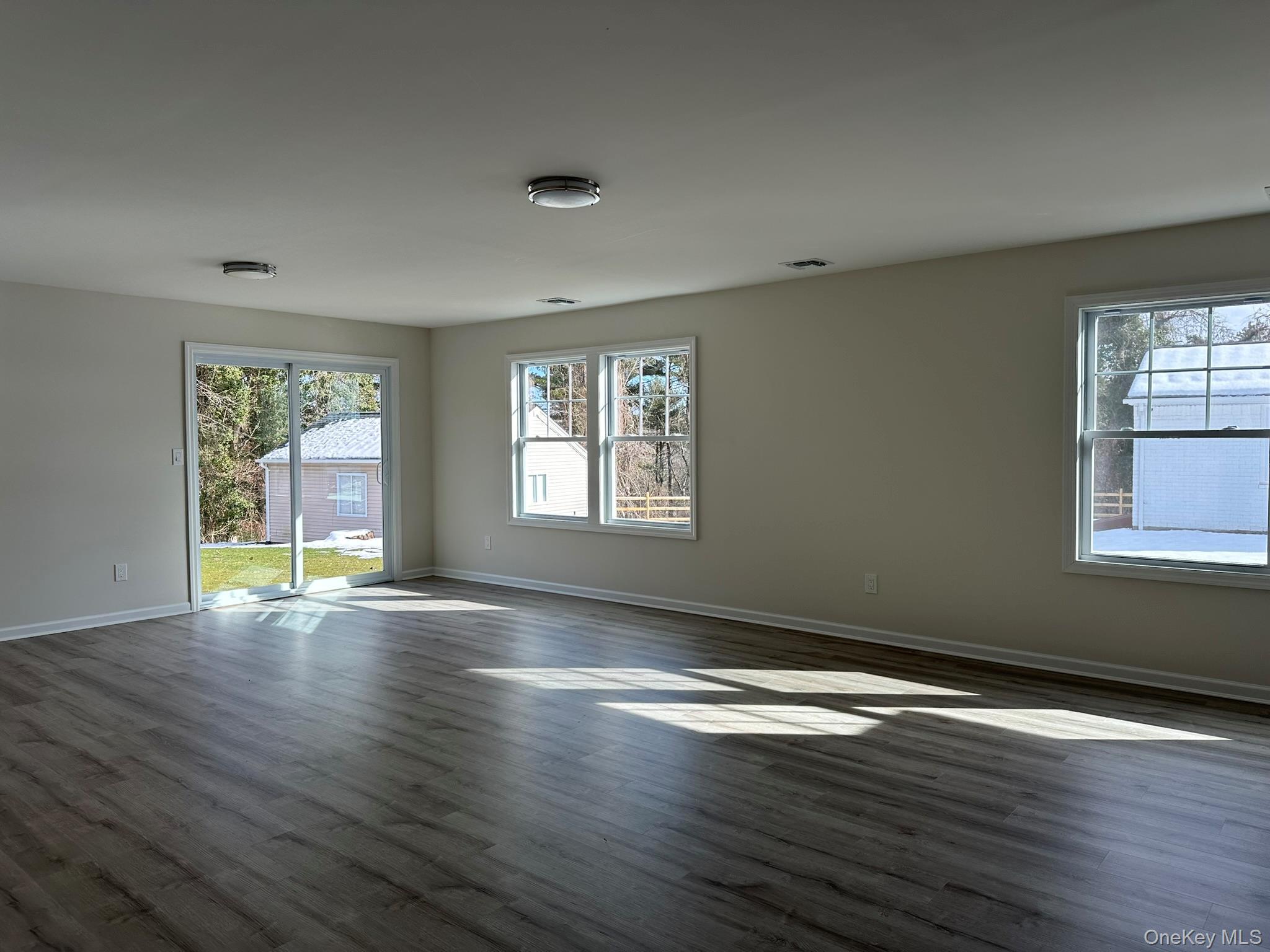 Single Family W Main Street  Suffolk County, NY 11754, MLS-1027445-38