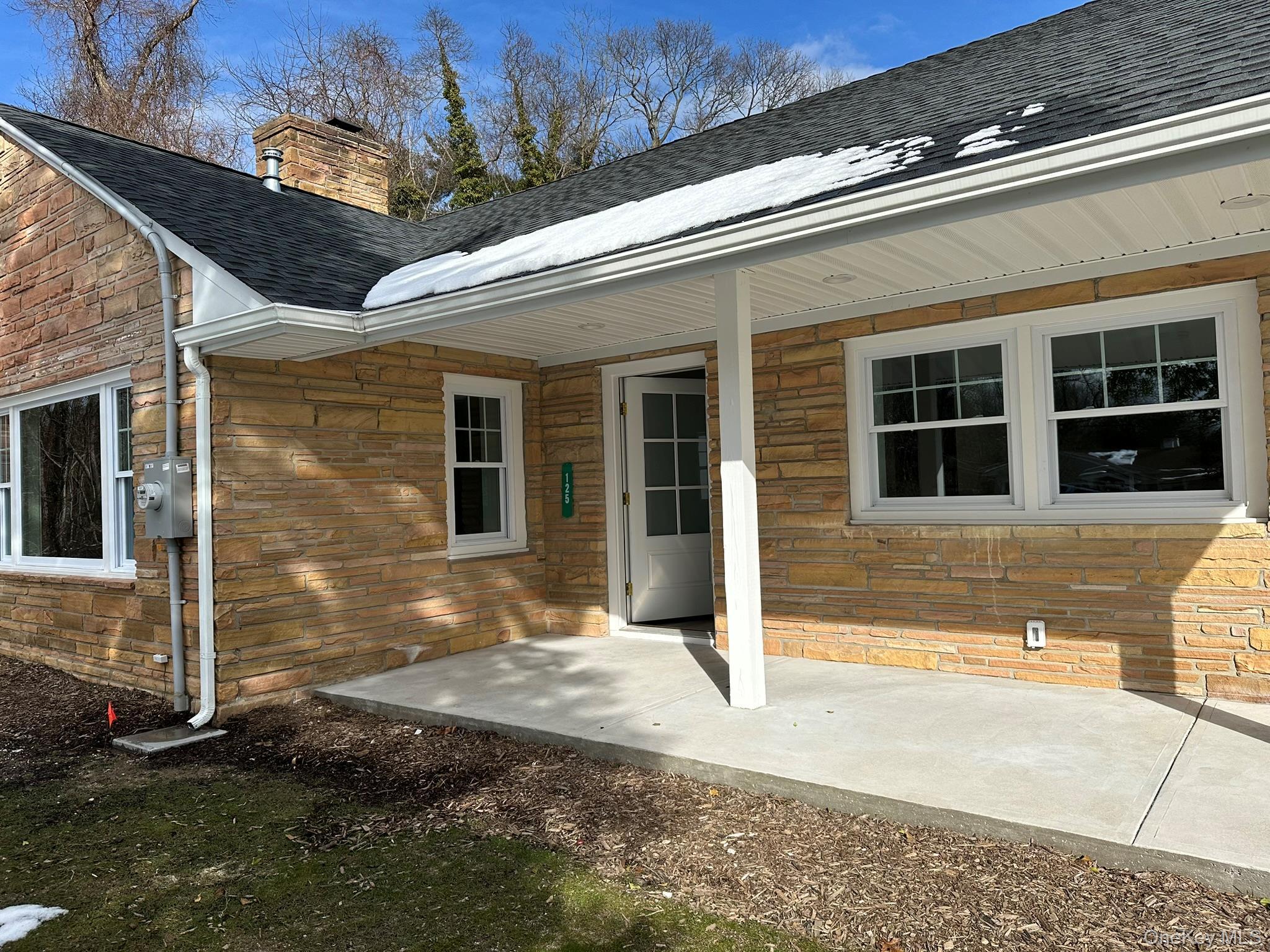 Single Family W Main Street  Suffolk County, NY 11754, MLS-1027445-4