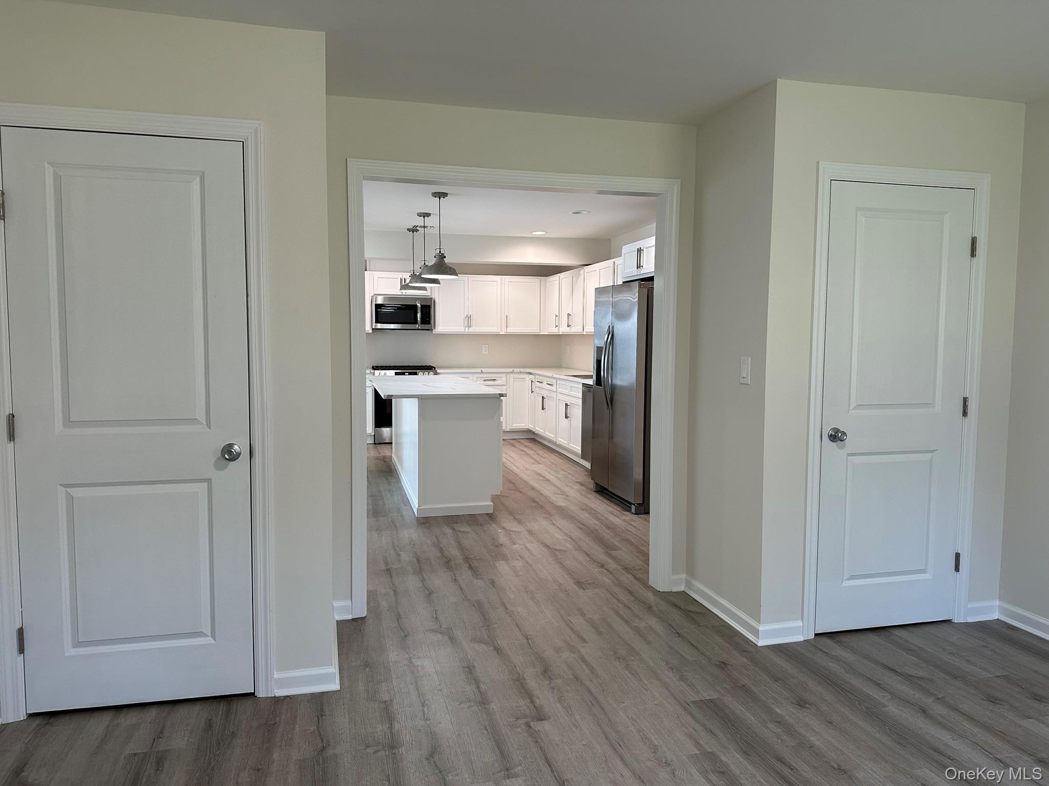 Single Family W Main Street  Suffolk County, NY 11754, MLS-1027445-43