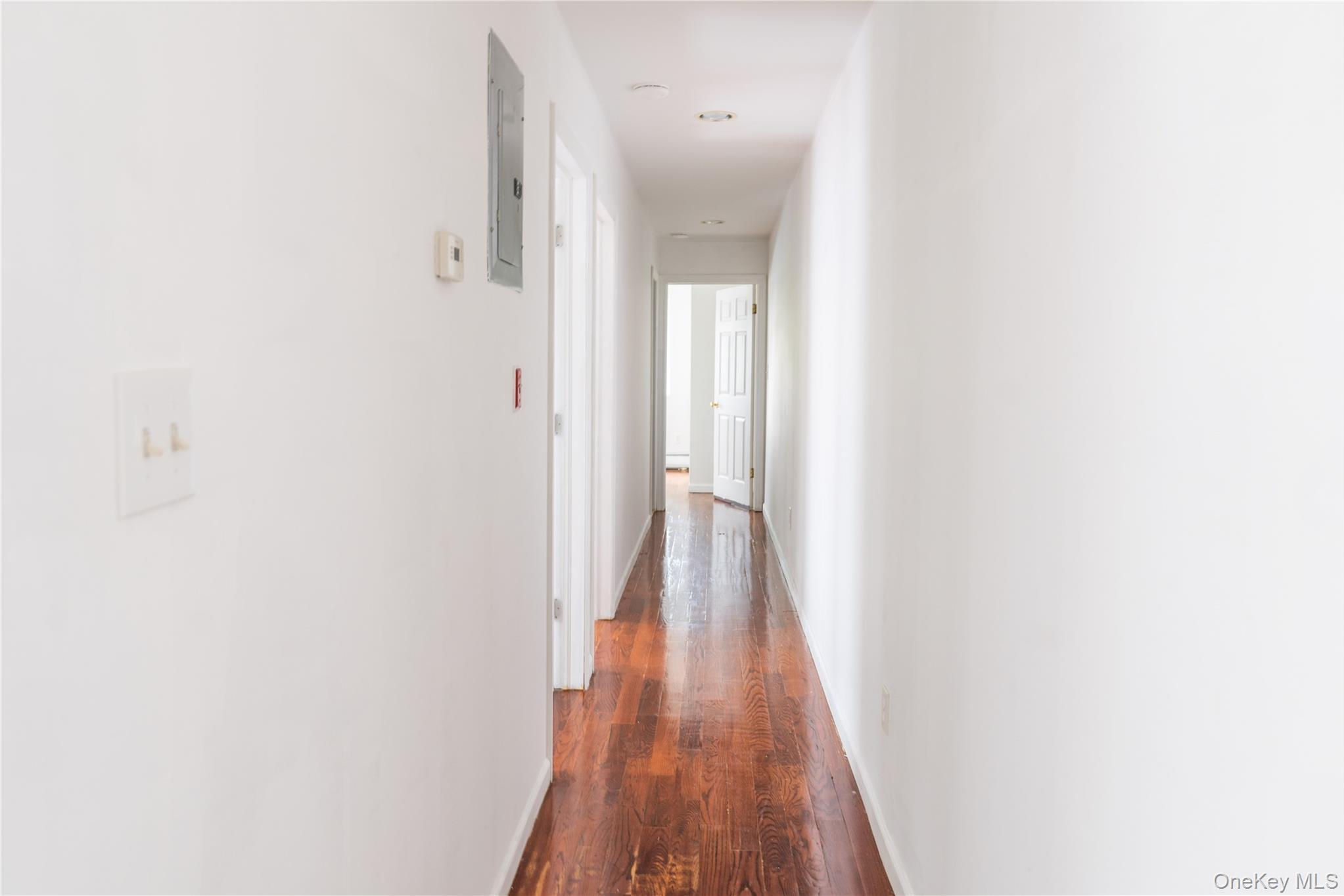 Single Family Fenton Avenue  Bronx, NY 10469, MLS-1027463-7
