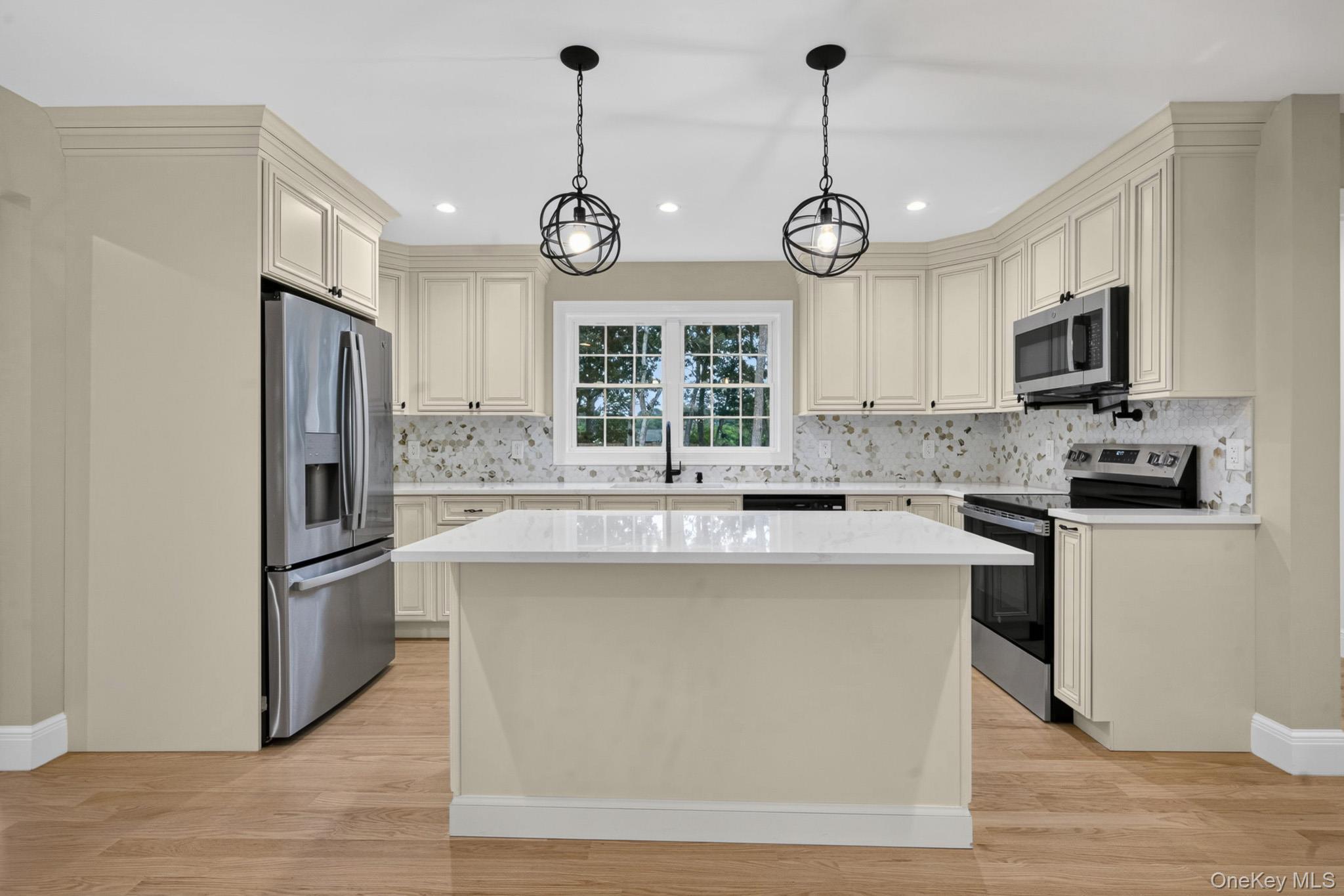 Single Family Pentmoor Drive Suffolk County, NY 11950, MLS-1027464-16