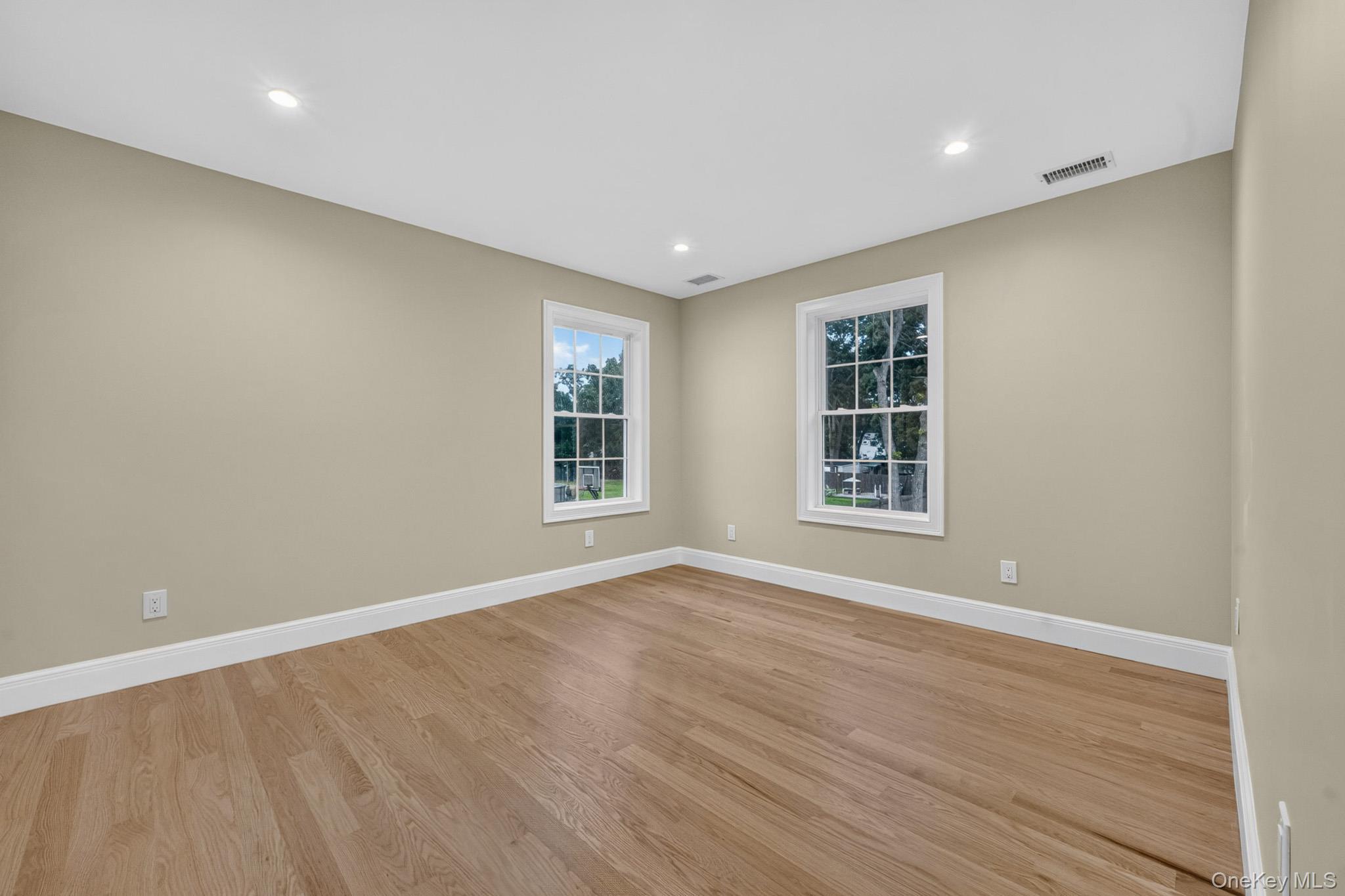 Single Family Pentmoor Drive Suffolk County, NY 11950, MLS-1027464-32
