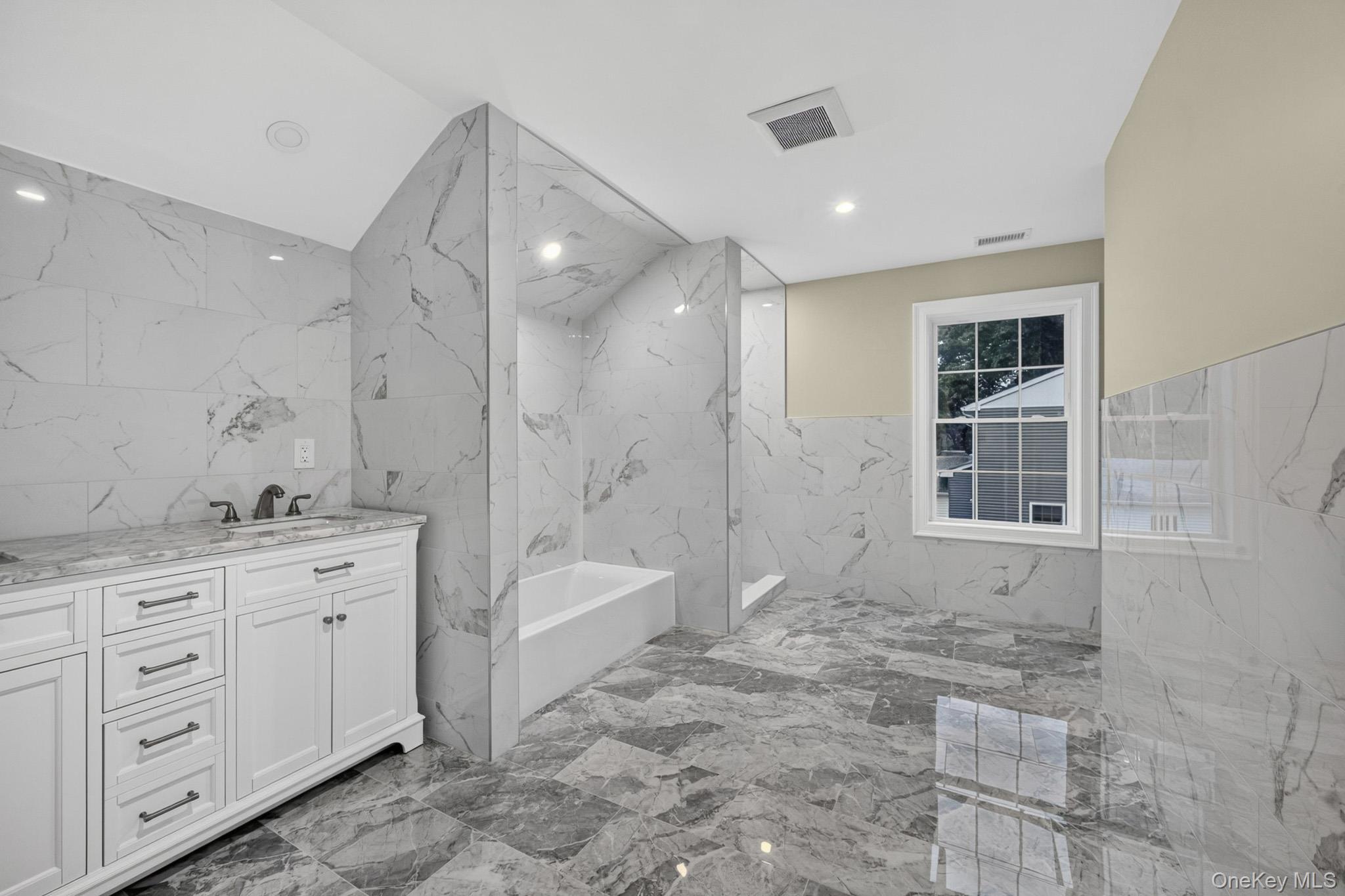 Single Family Pentmoor Drive Suffolk County, NY 11950, MLS-1027464-41