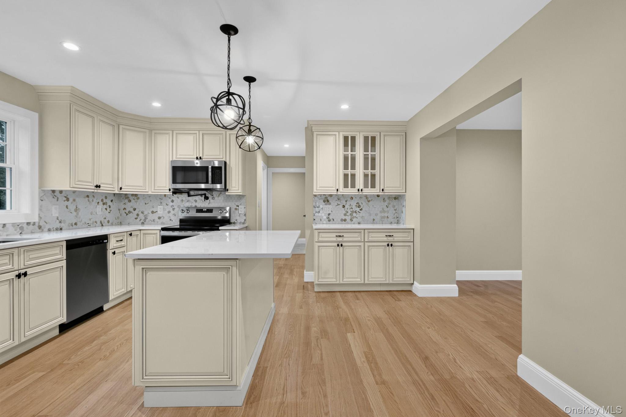 Single Family Pentmoor Drive Suffolk County, NY 11950, MLS-1027464-7