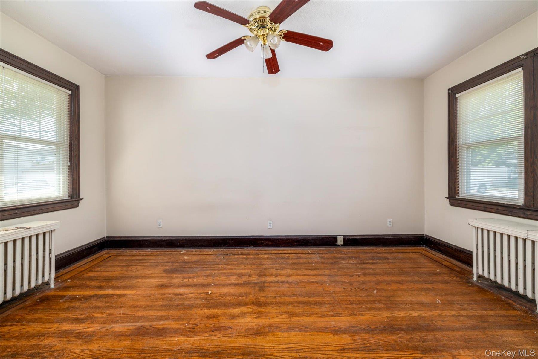 Single Family Hampton Road  Nassau County, NY 11563, MLS-1027466-8