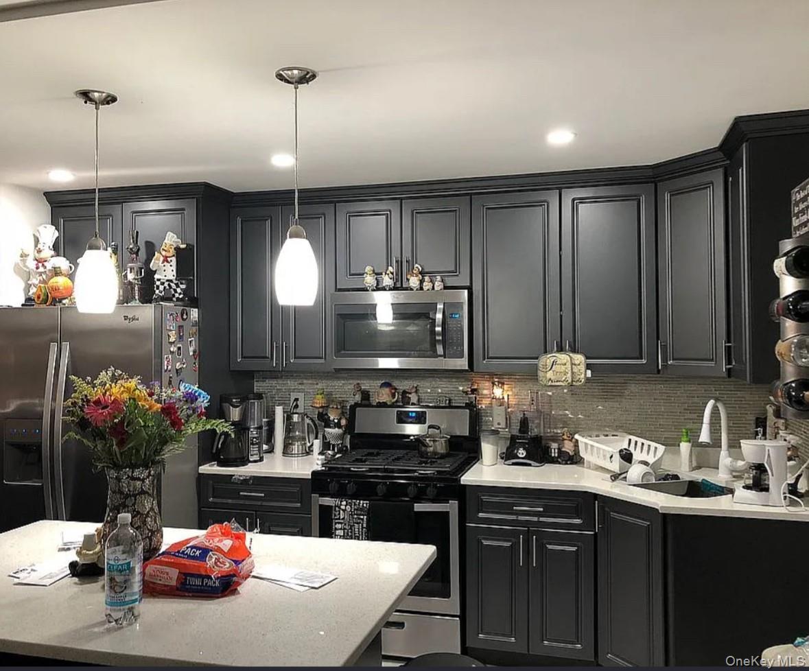 Single Family Leslie Road Queens, NY 11434, MLS-1027473-3