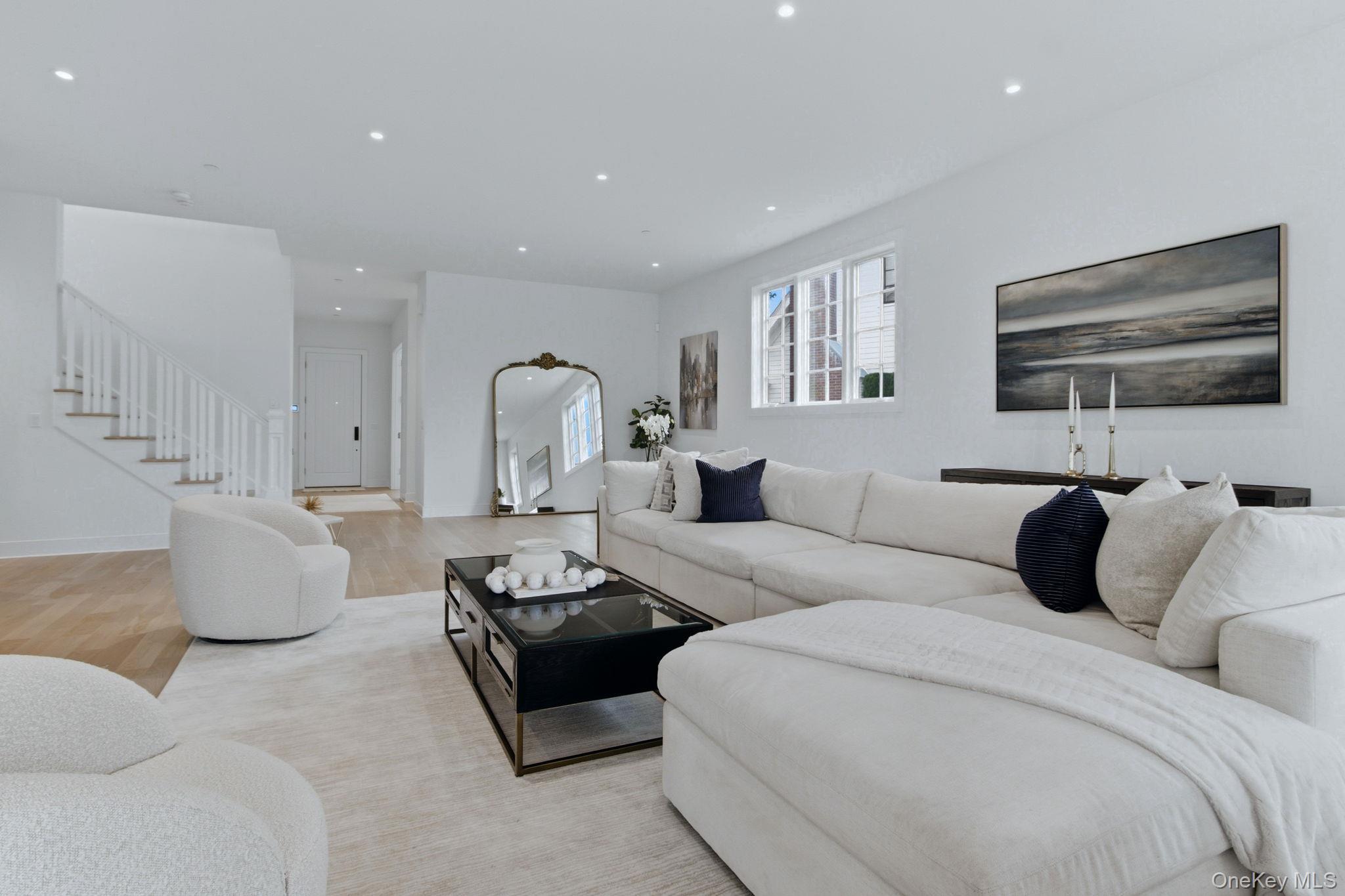 Single Family Primrose Lane Westchester County, NY 10573, MLS-1027479-5