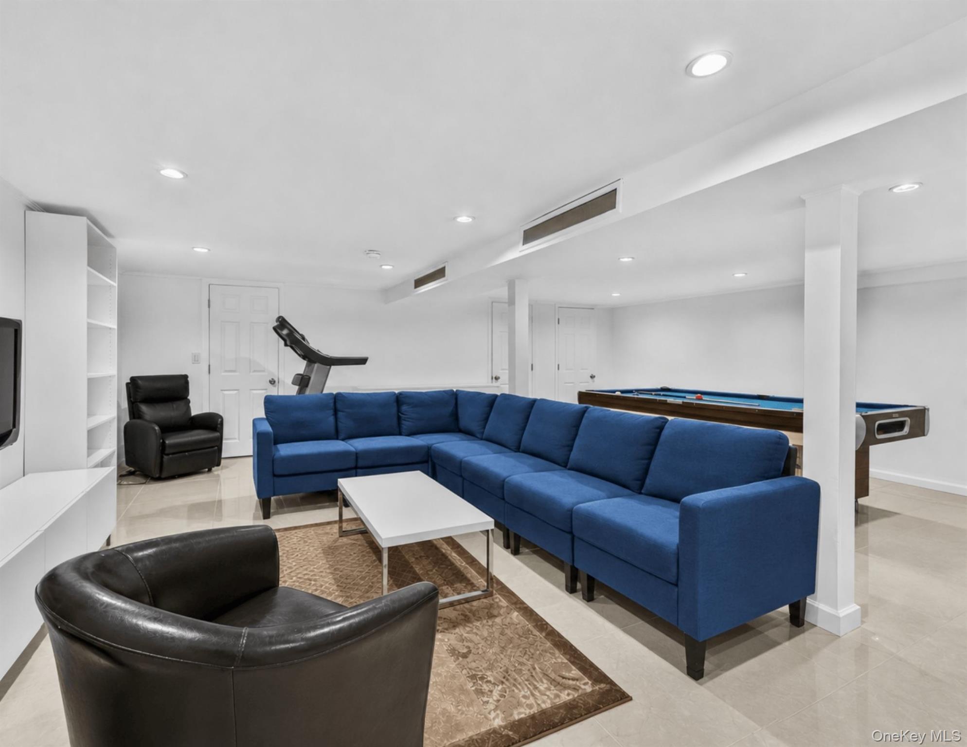 Single Family Stewart Road Queens, NY 11427, MLS-1027482-22