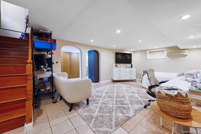 Single Family 10th Avenue  Queens, NY 11357, MLS-1027483-20