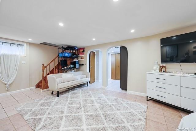 Single Family 10th Avenue  Queens, NY 11357, MLS-1027483-22