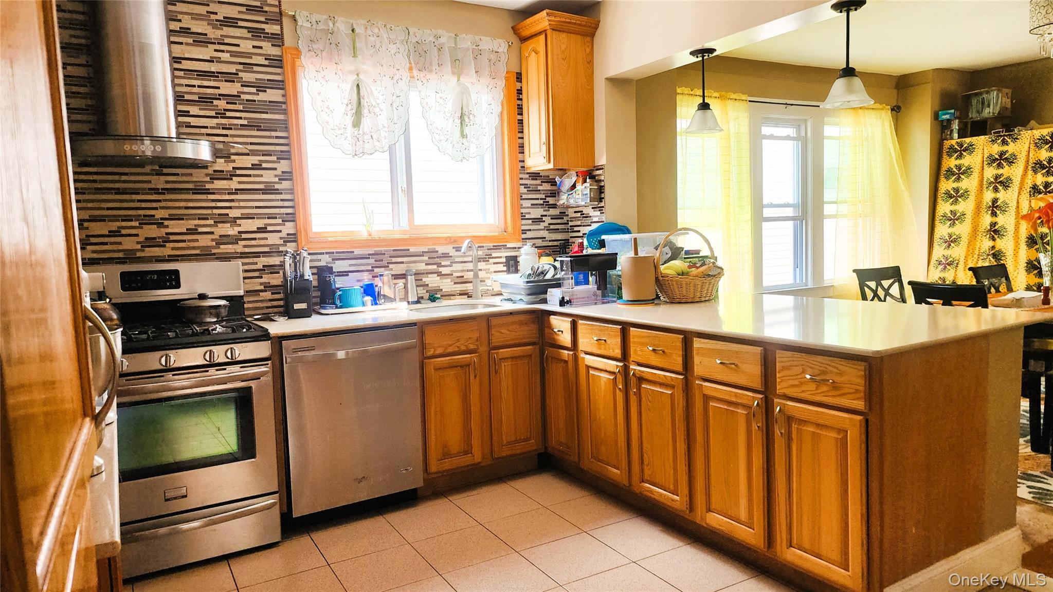 Single Family 120th Road Queens, NY 11412, MLS-1027491-11