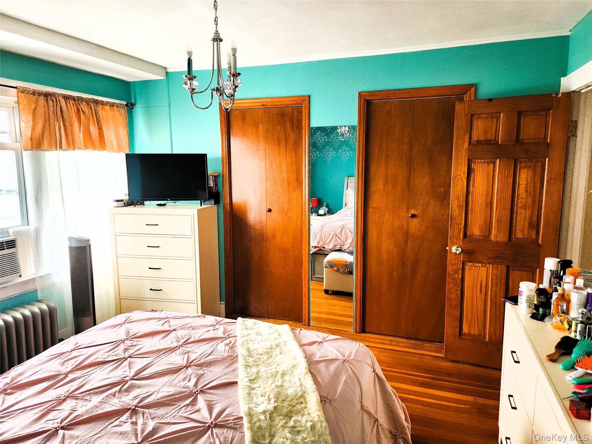 Single Family 120th Road Queens, NY 11412, MLS-1027491-25