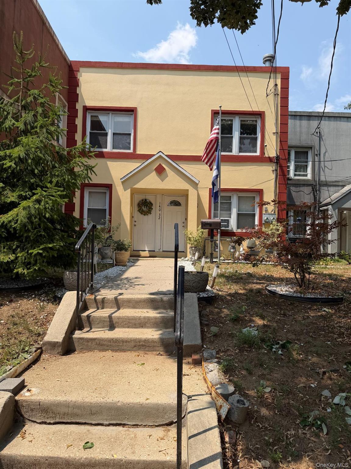 Single Family 184th Street  Queens, NY 11413, MLS-1027497-2