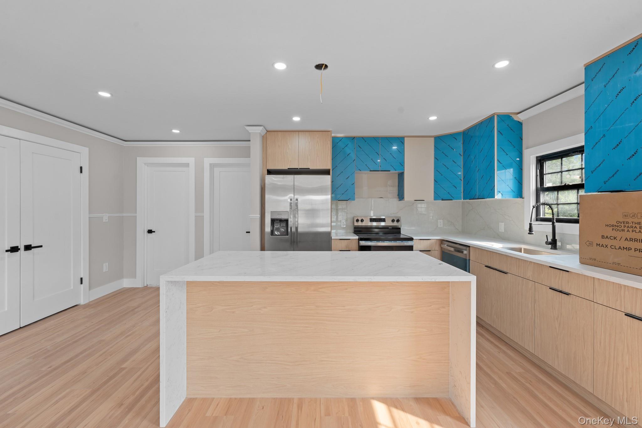 Single Family 247th Street Queens, NY 11422, MLS-1027504-5