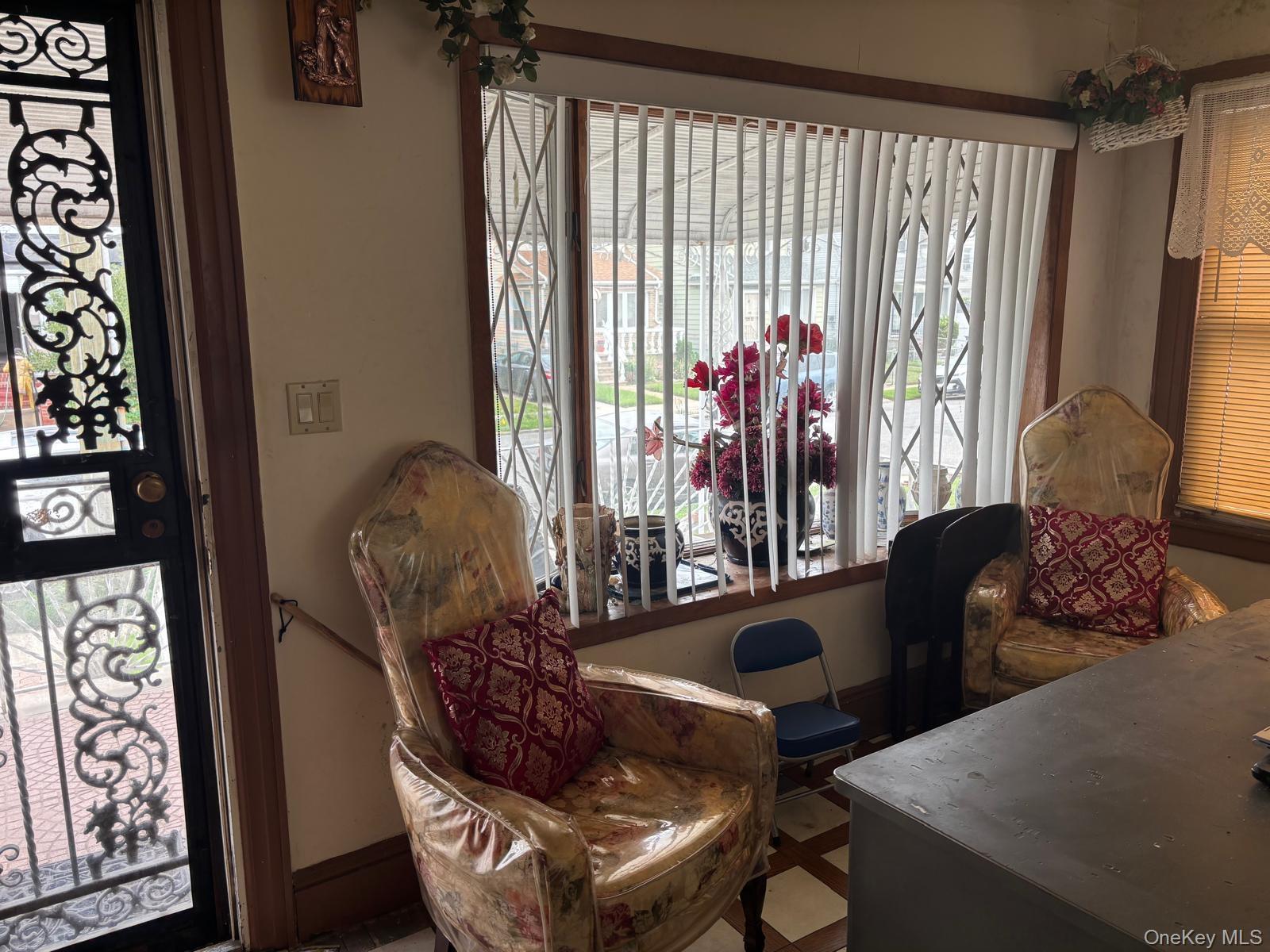 Single Family 105th Avenue Queens, NY 11429, MLS-1027560-10