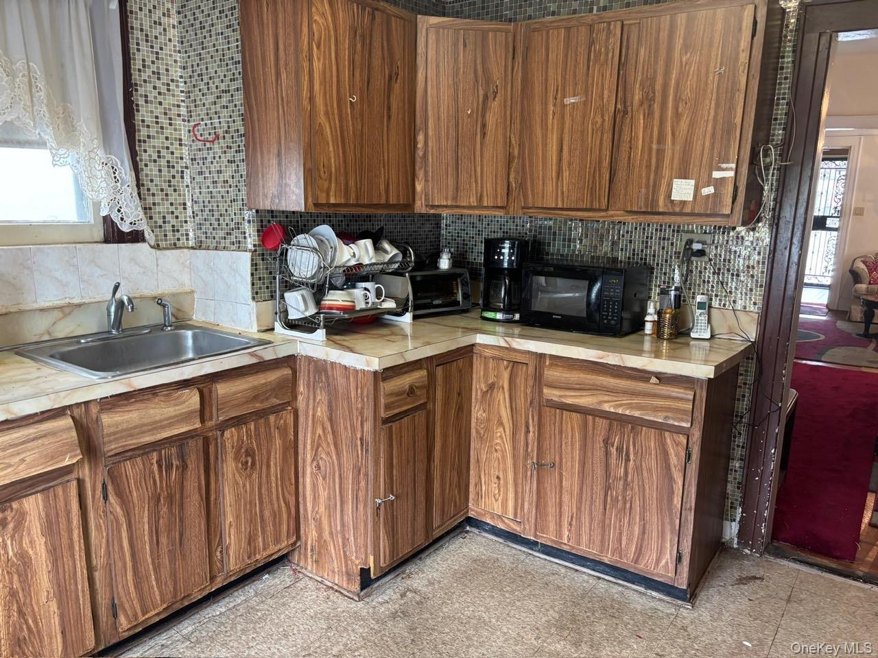 Single Family 105th Avenue Queens, NY 11429, MLS-1027560-17