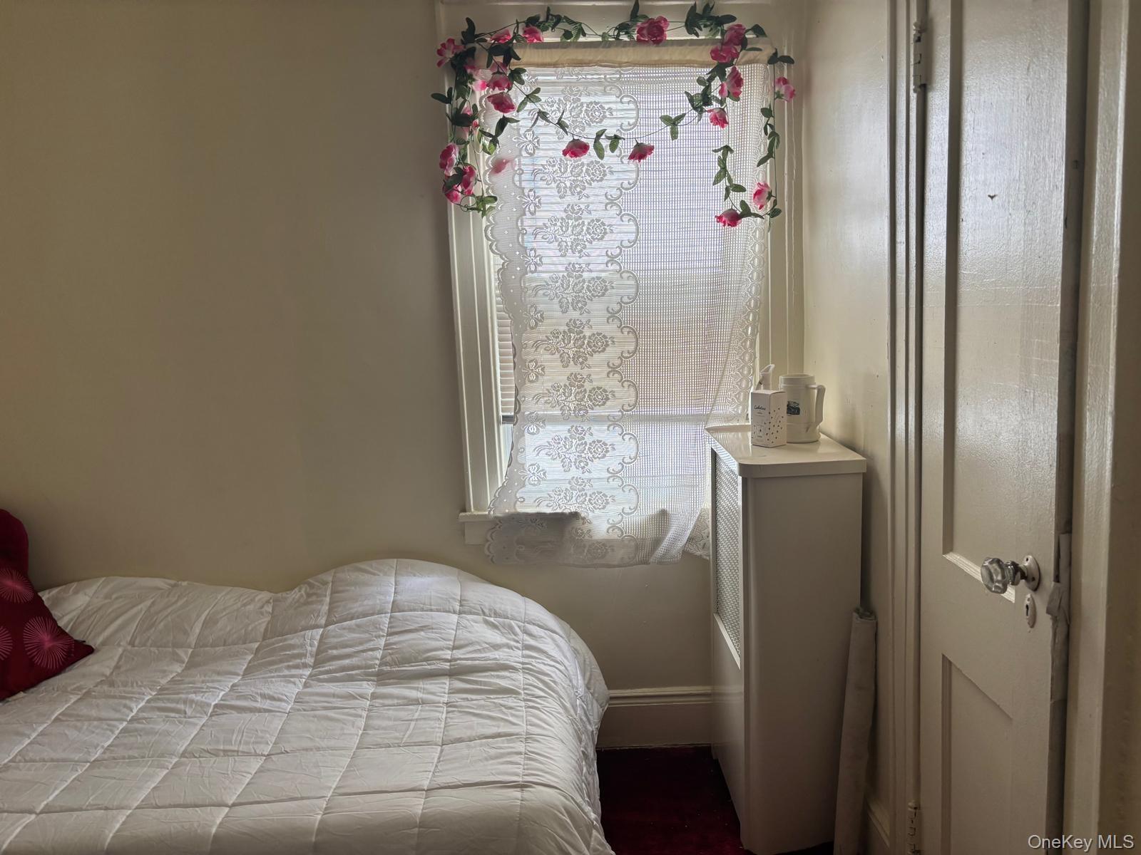 Single Family 105th Avenue Queens, NY 11429, MLS-1027560-24