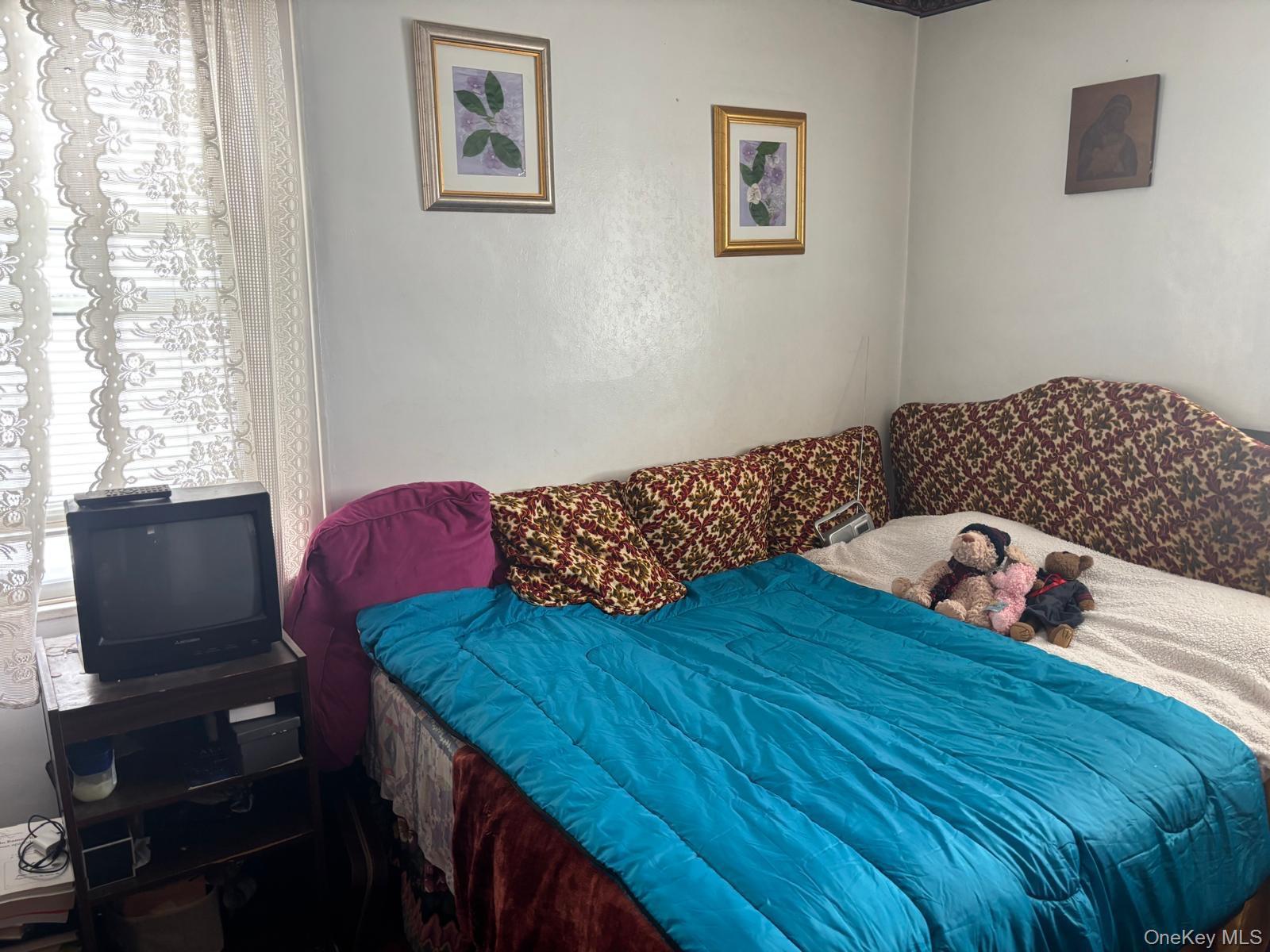 Single Family 105th Avenue Queens, NY 11429, MLS-1027560-26