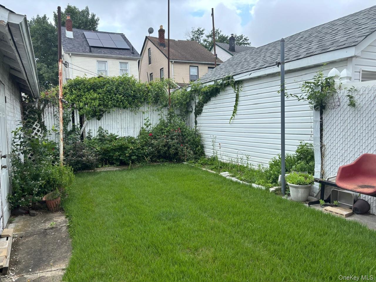 Single Family 105th Avenue  Queens, NY 11429, MLS-1027560-32
