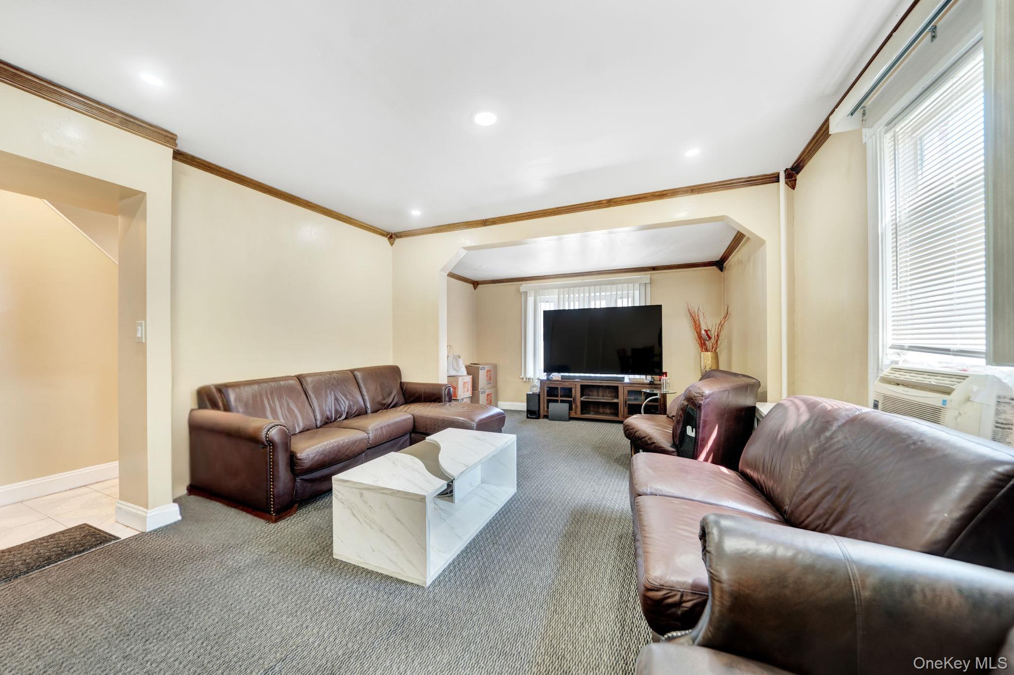 Single Family 243rd Street  Queens, NY 11422, MLS-1027576-10