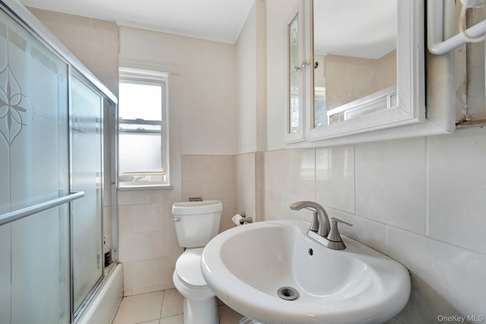 Single Family 243rd Street  Queens, NY 11422, MLS-1027576-18