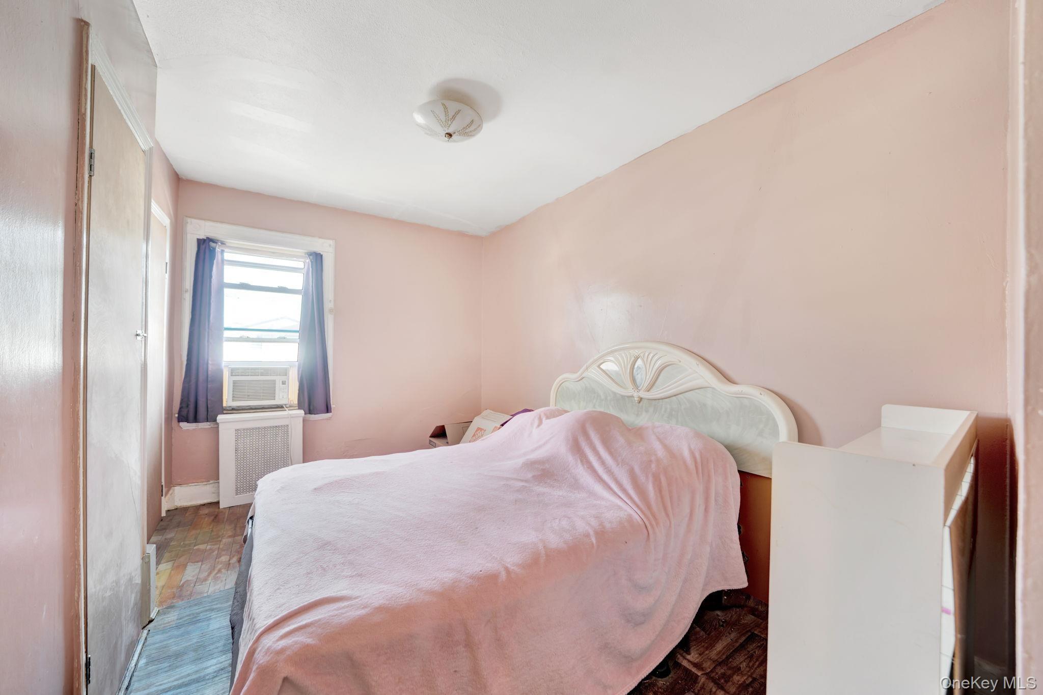 Single Family 243rd Street  Queens, NY 11422, MLS-1027576-23