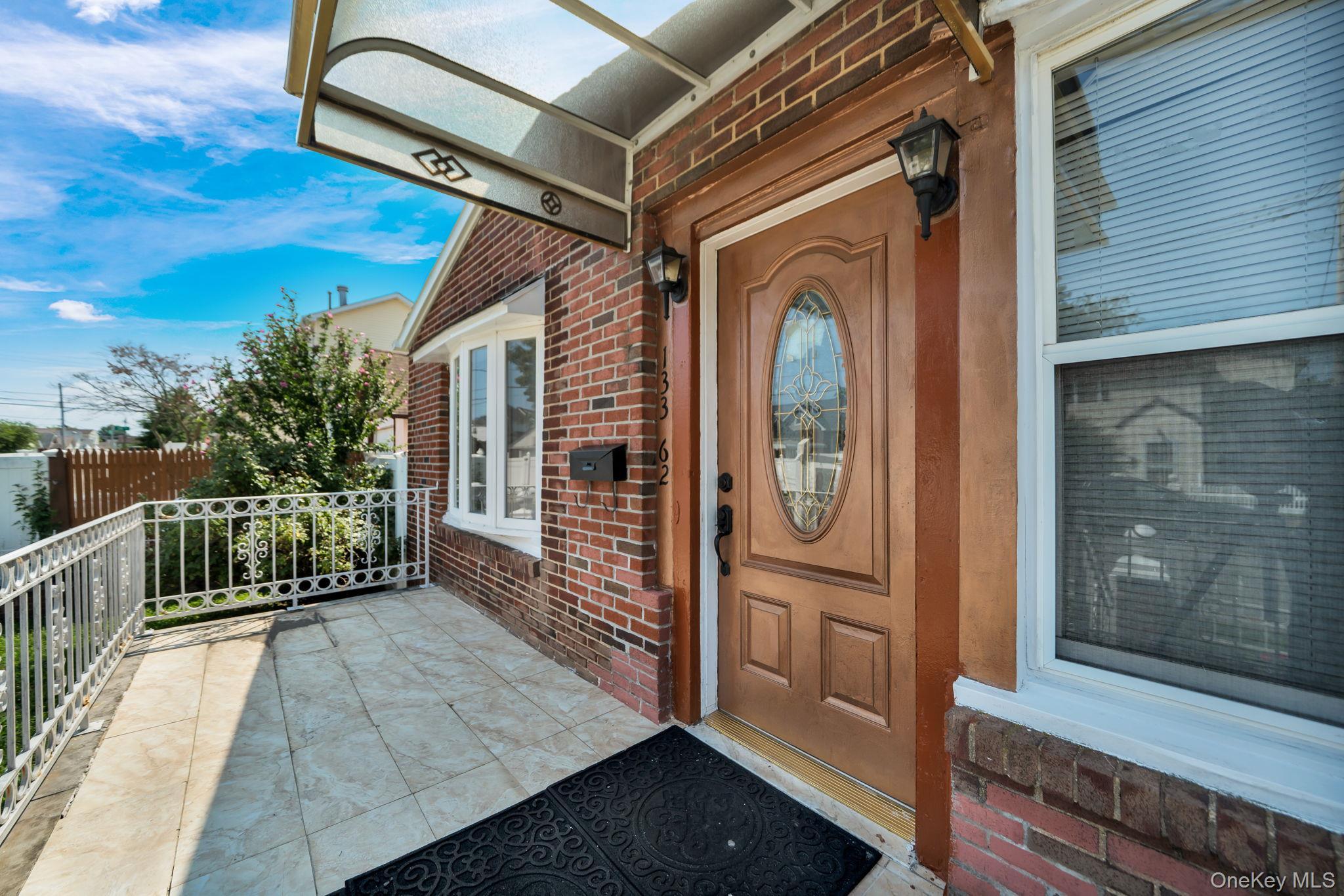 Single Family 243rd Street  Queens, NY 11422, MLS-1027576-3