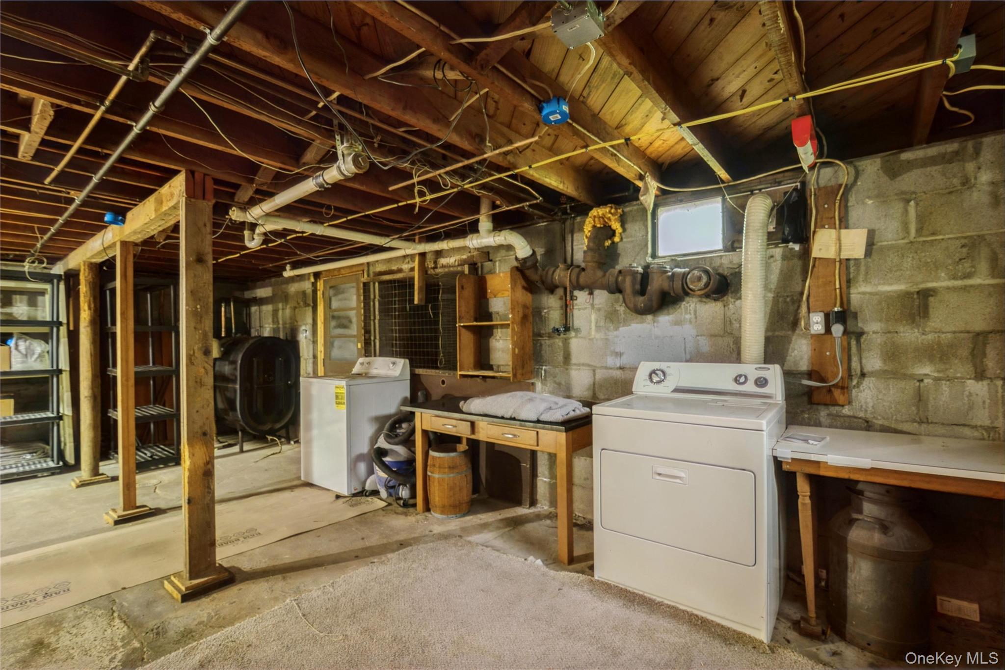 Single Family Mcgaw Avenue  Suffolk County, NY 11755, MLS-1027588-31