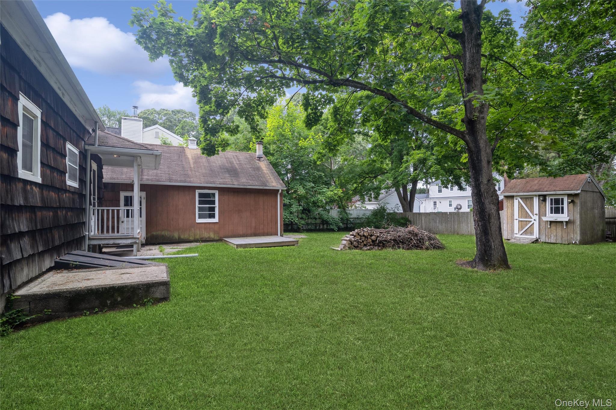 Single Family Mcgaw Avenue  Suffolk County, NY 11755, MLS-1027588-33