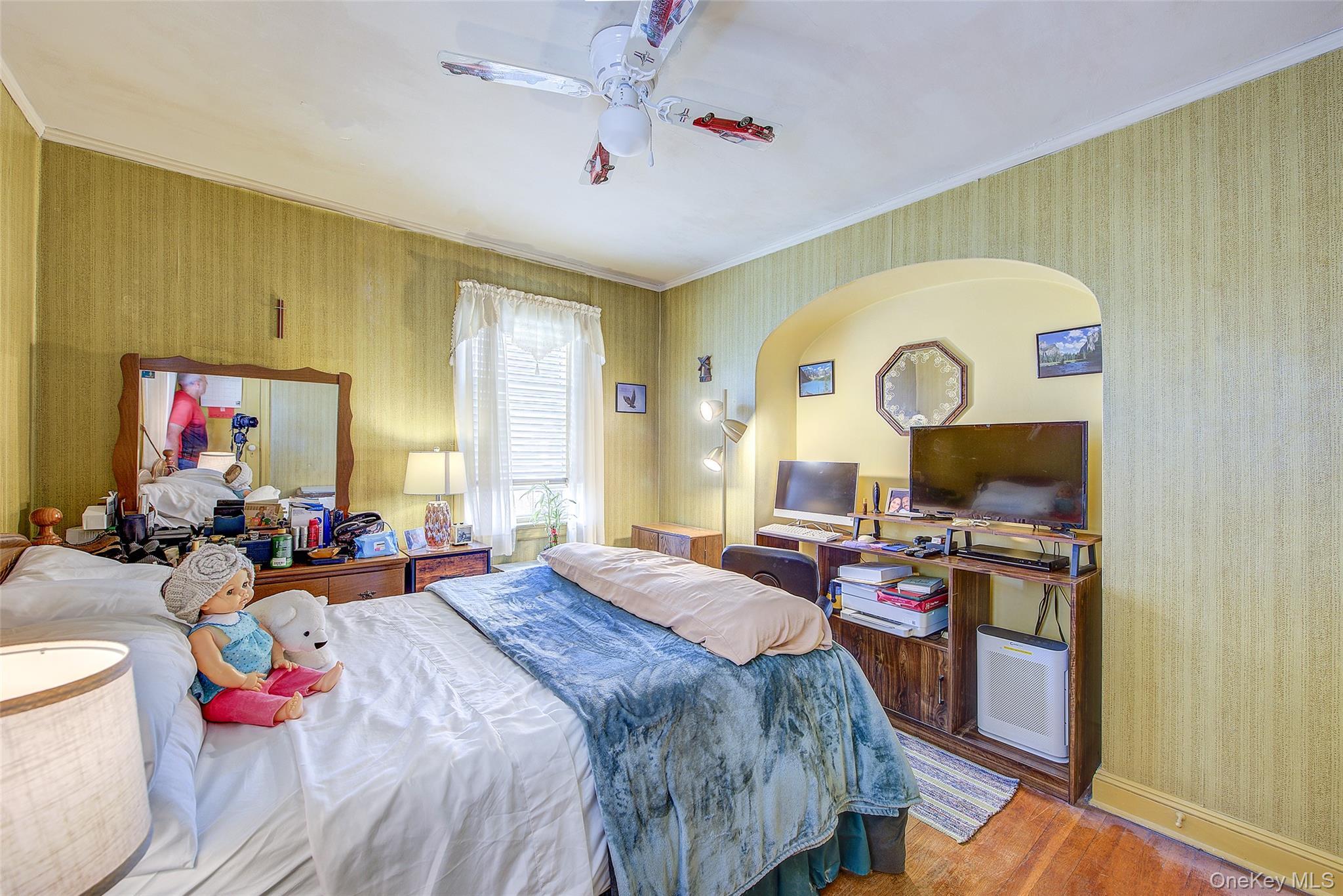 Single Family 114th Avenue  Queens, NY 11411, MLS-1027598-24