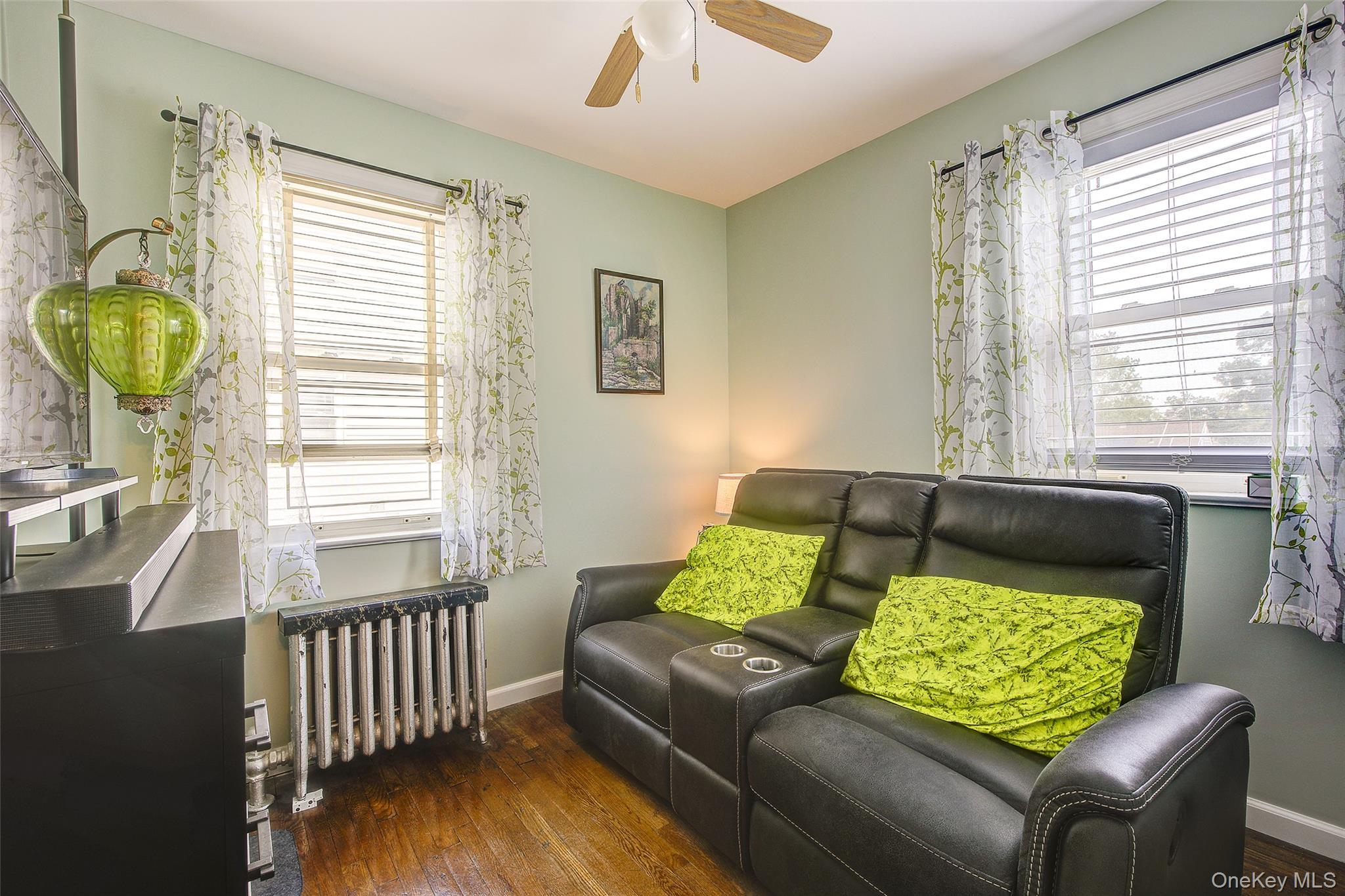 Single Family 114th Avenue  Queens, NY 11411, MLS-1027598-25