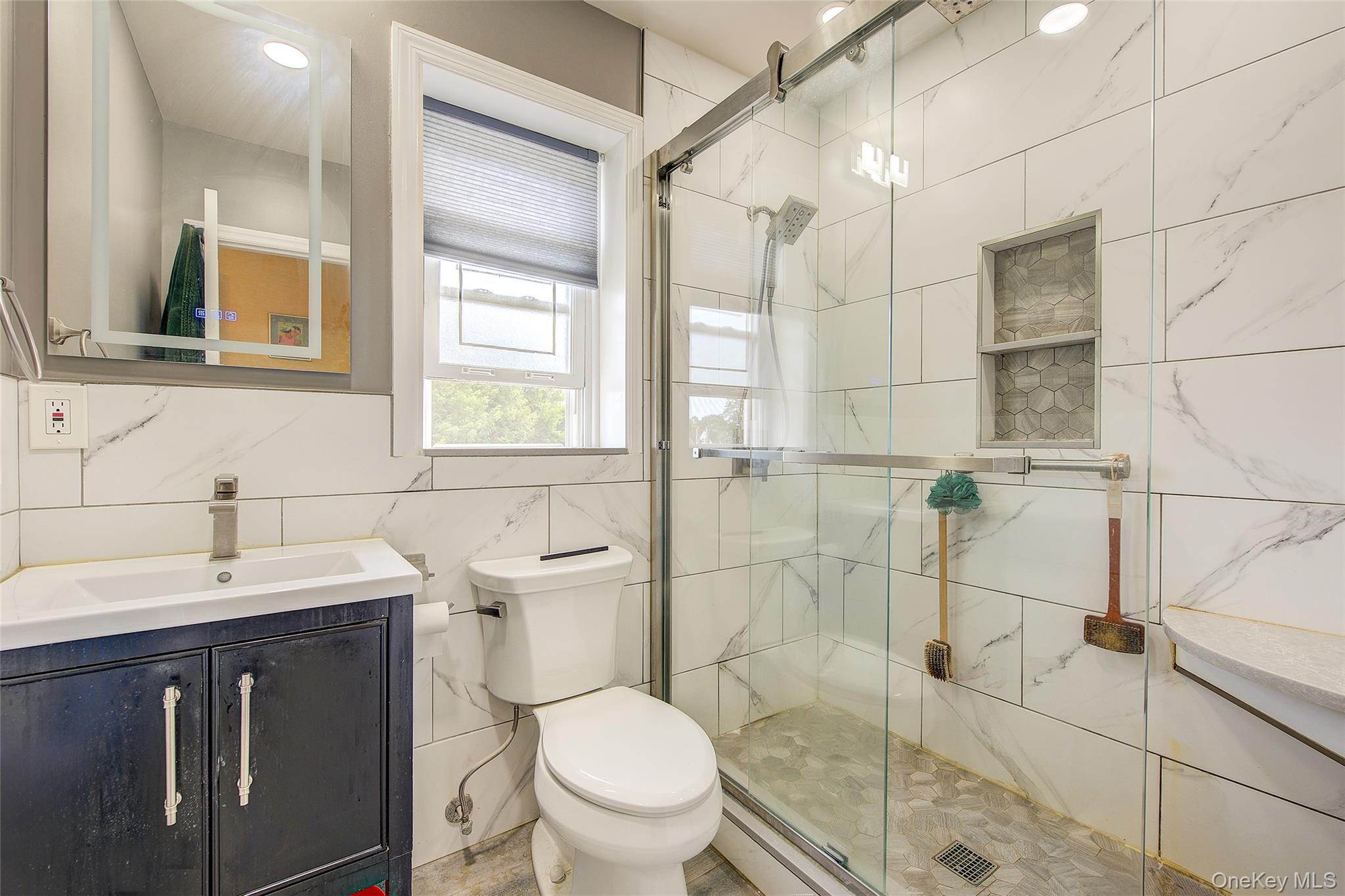 Single Family 114th Avenue  Queens, NY 11411, MLS-1027598-26