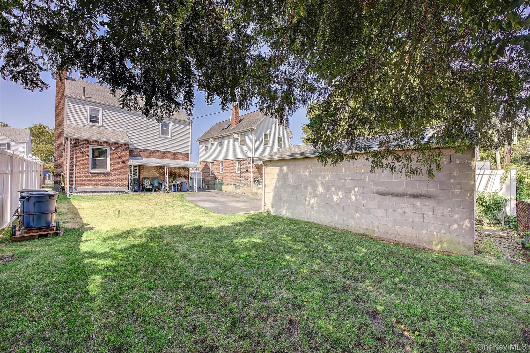 Single Family 114th Avenue  Queens, NY 11411, MLS-1027598-6