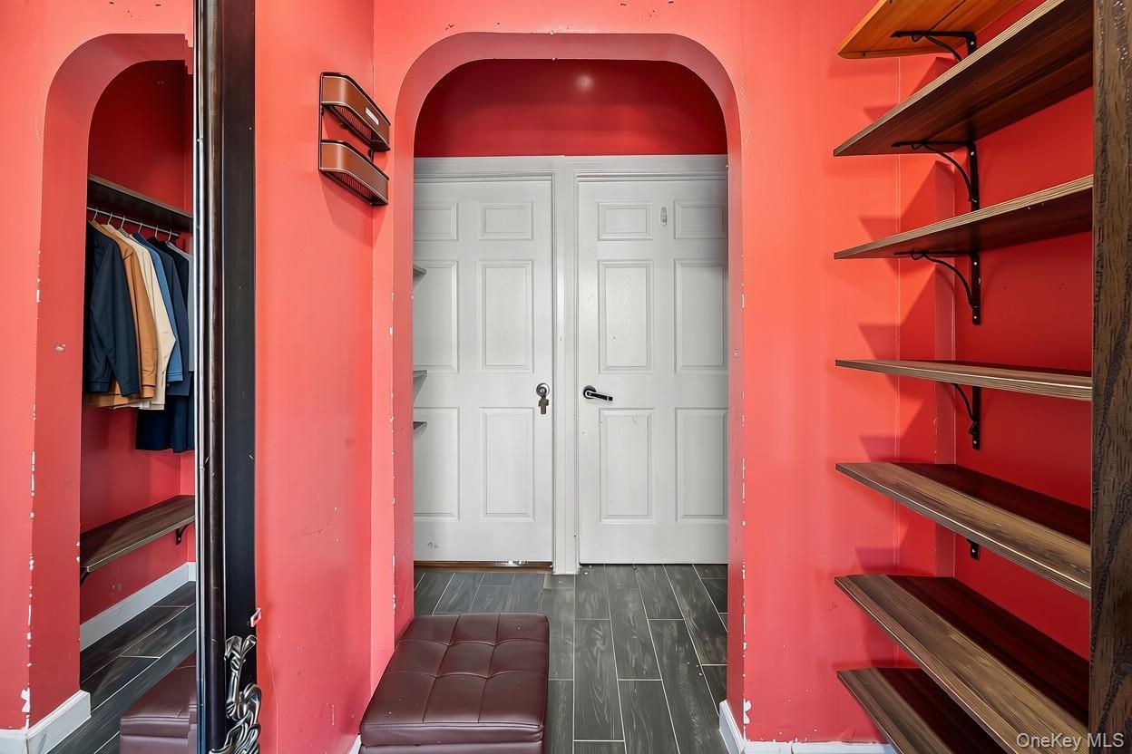 Single Family E 221st Street  Bronx, NY 10469, MLS-1027601-26