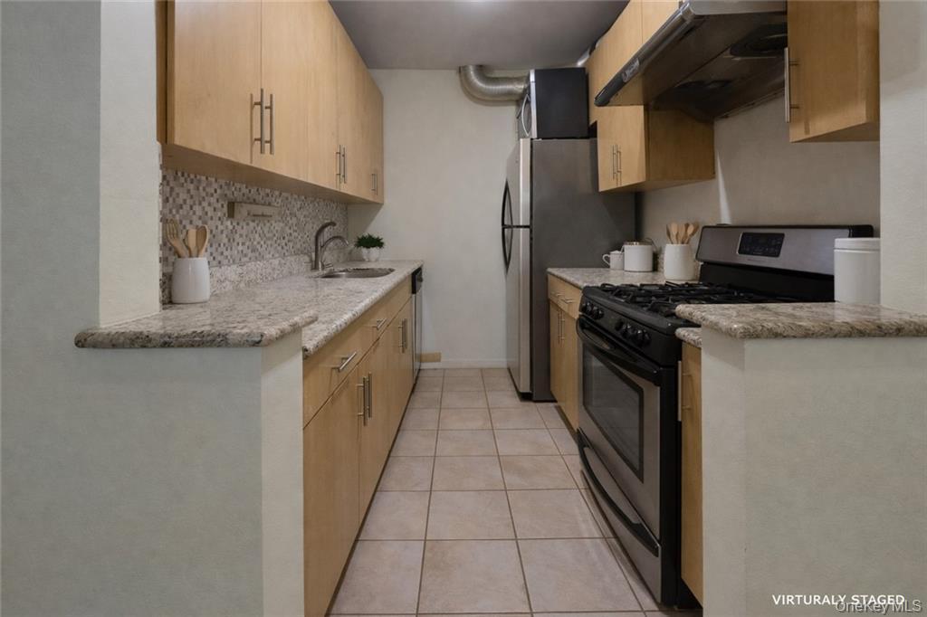 Condo Avenue P Brooklyn, NY 11204, MLS-1027608-4